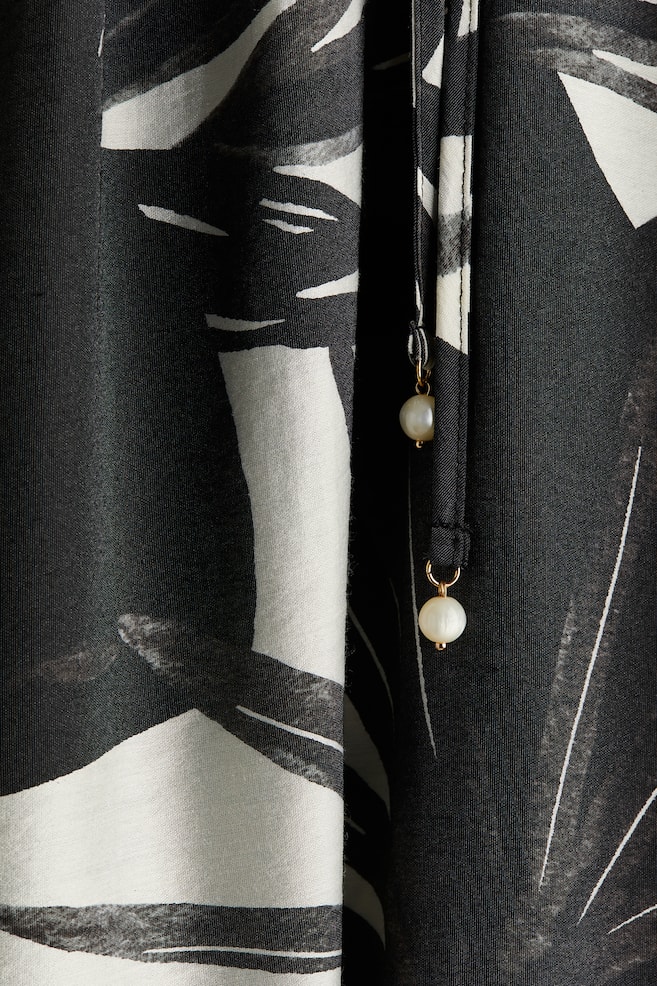 Tie-detail dress - Black/White patterned/White/Floral - 7