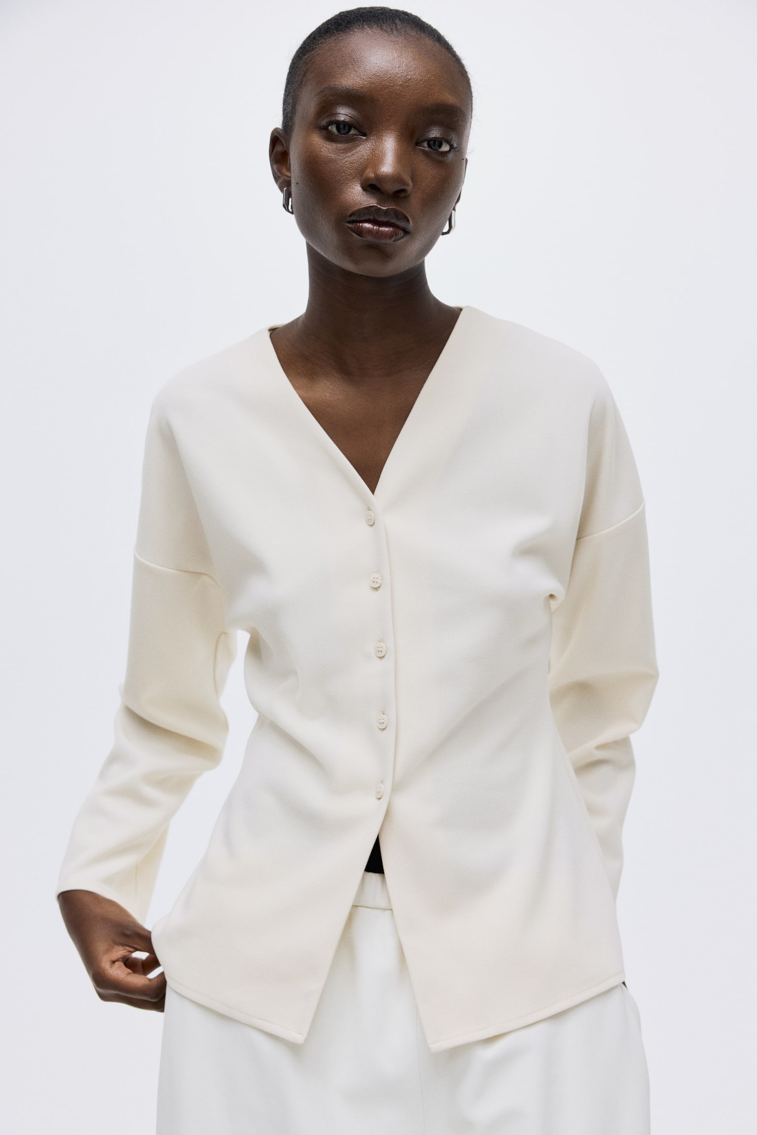 חולצה עם כפתורים - קרם/שחור/בורדו/חום/קרם - 3