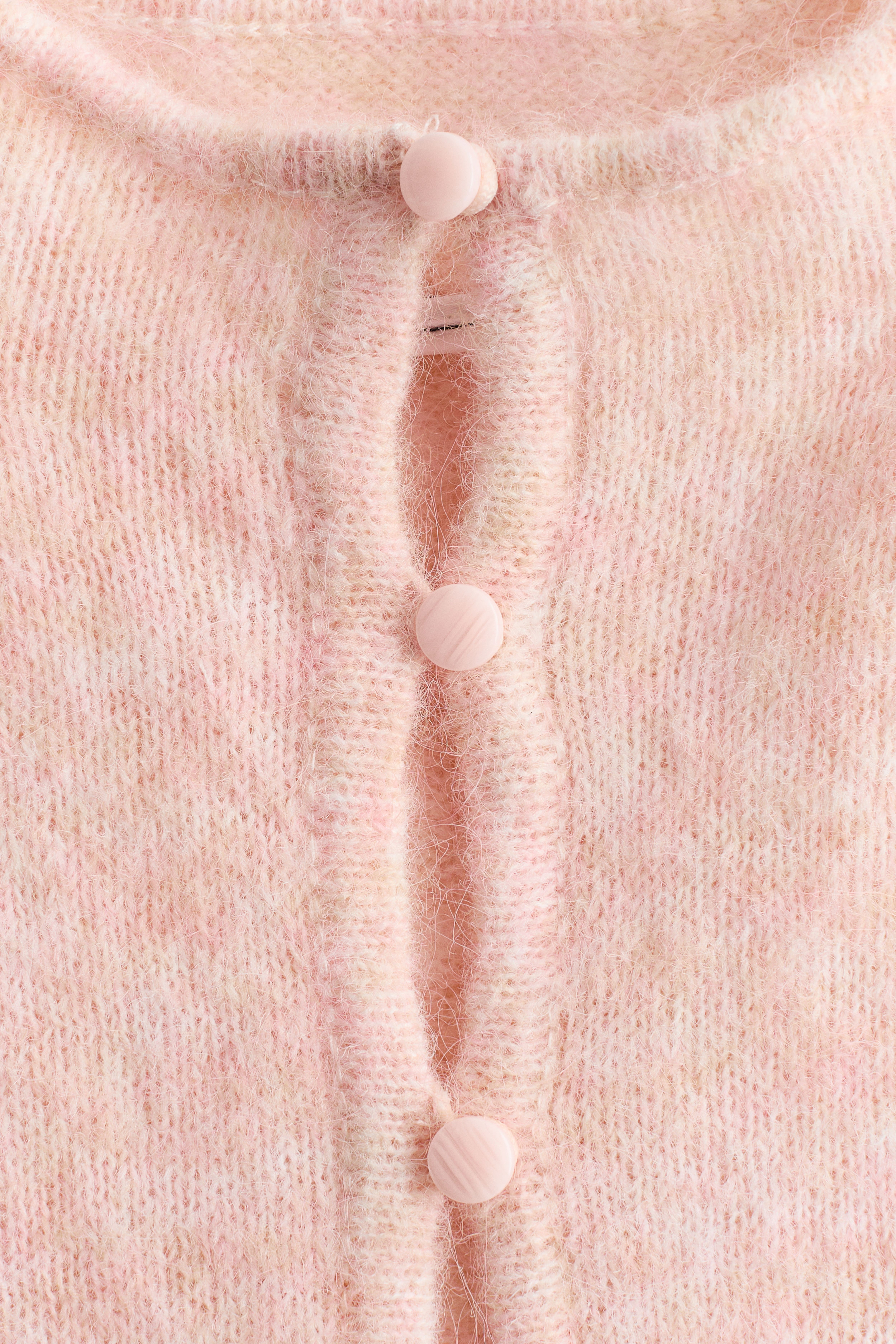 Short-Sleeved Fine-Knit Cardigan