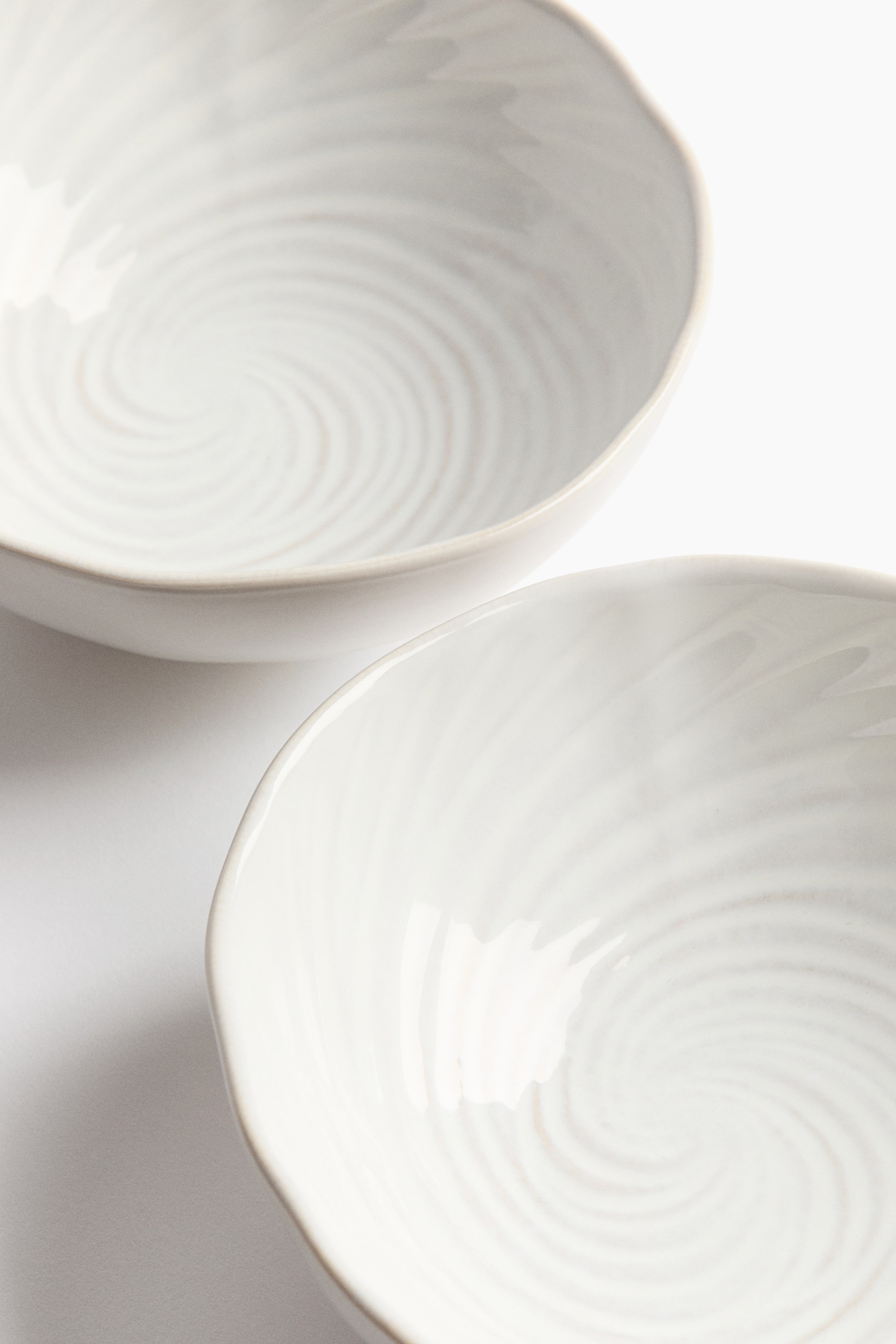 2-Pack Textured Stoneware Bowls
