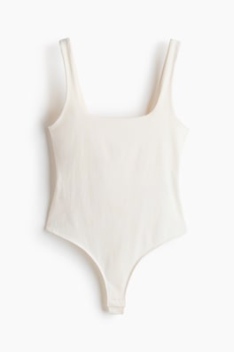 Stringbody med djupringad rygg