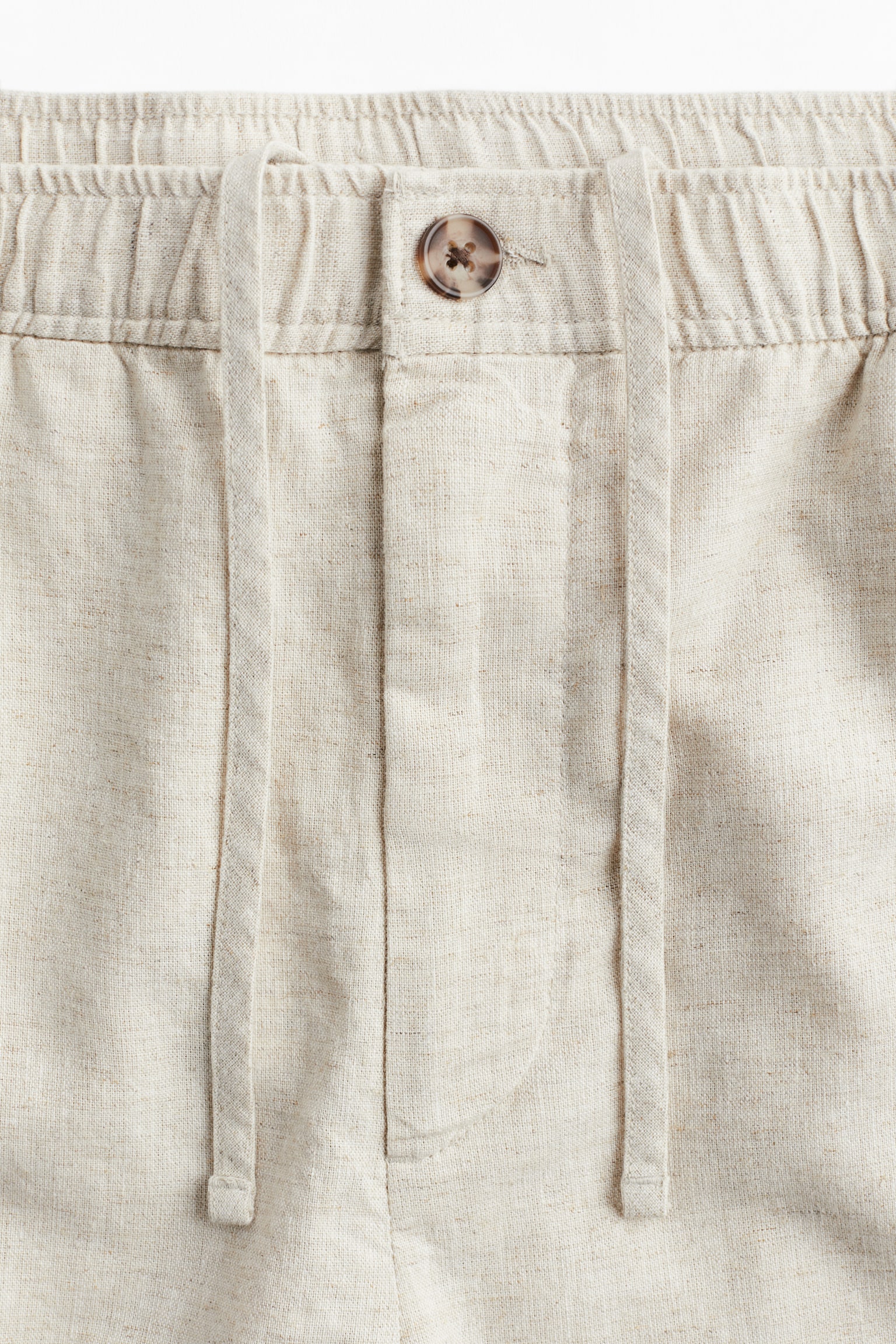 Regular Fit Linen-blend shorts - Light beige/White/Black - 4