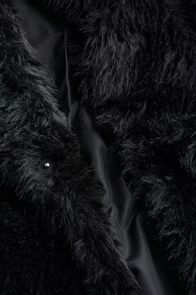 Fluffy coat - Black - 7