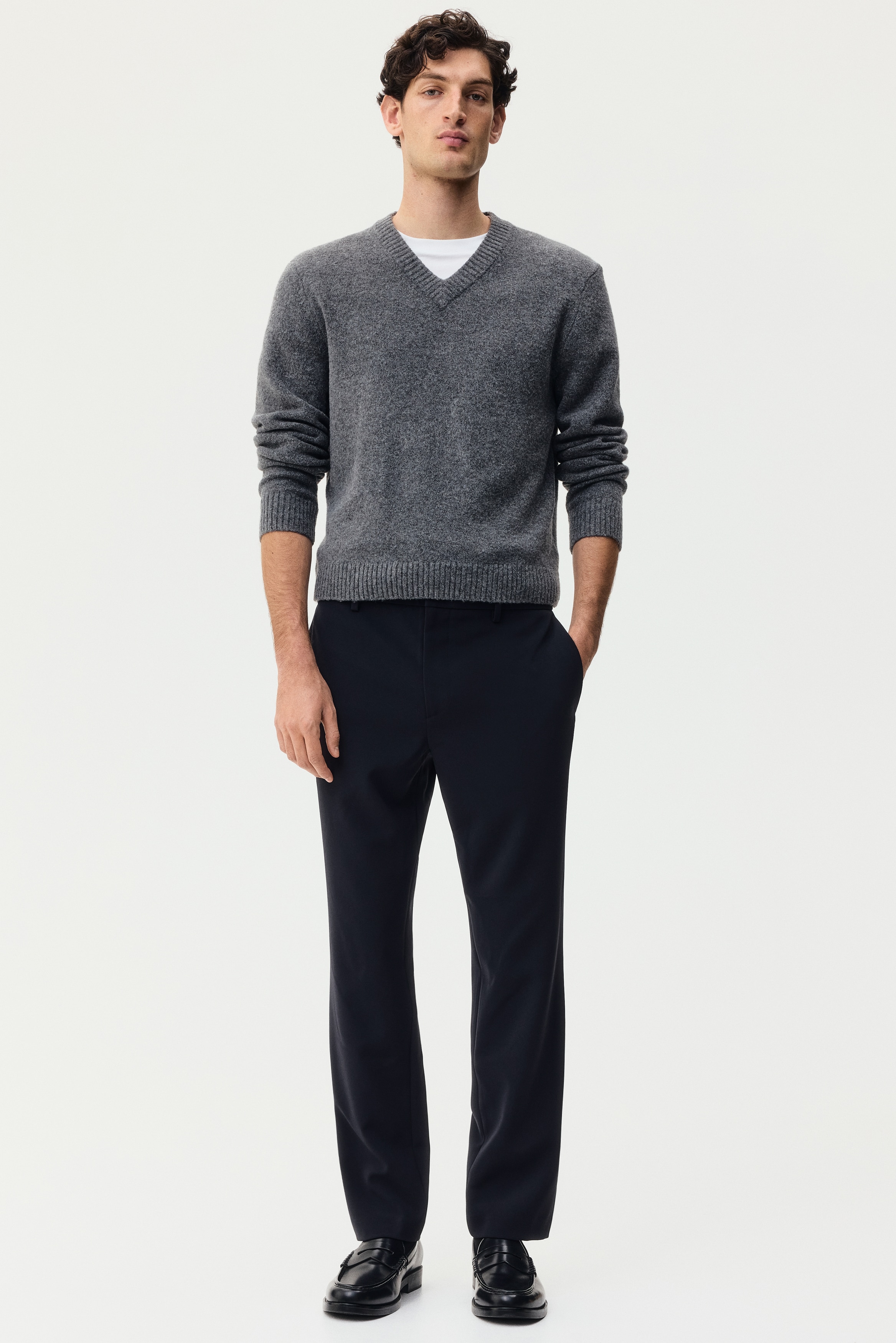 Slim-Fit Tailored Pants-Navy blue