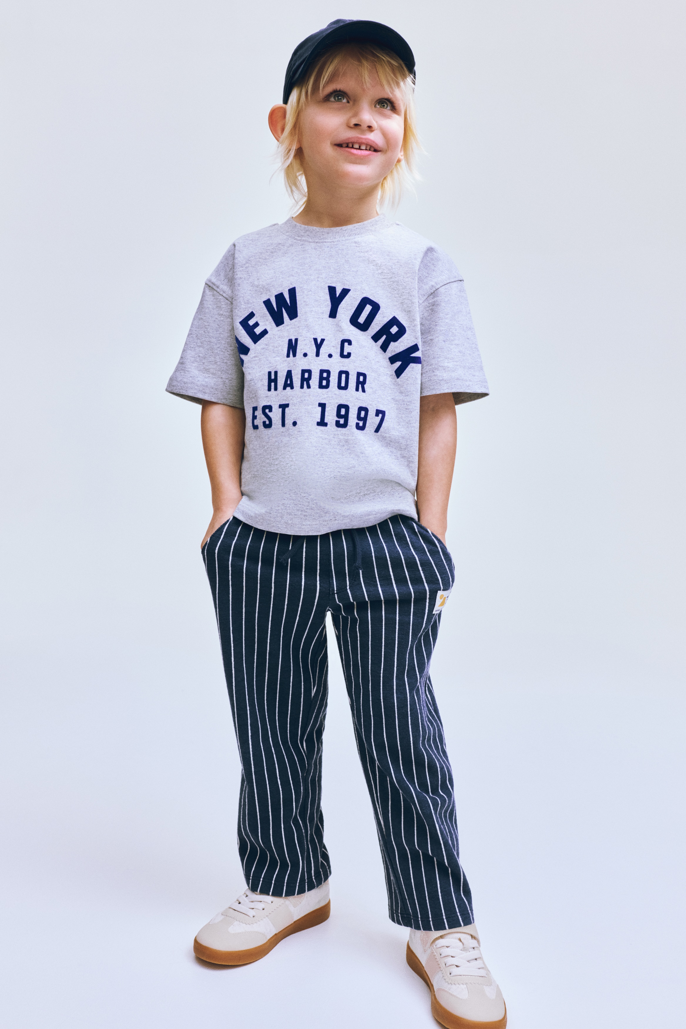 Strukturmønstret bukse i trikot med snøring - Marineblå/Stripet/Lys beige/Stripet