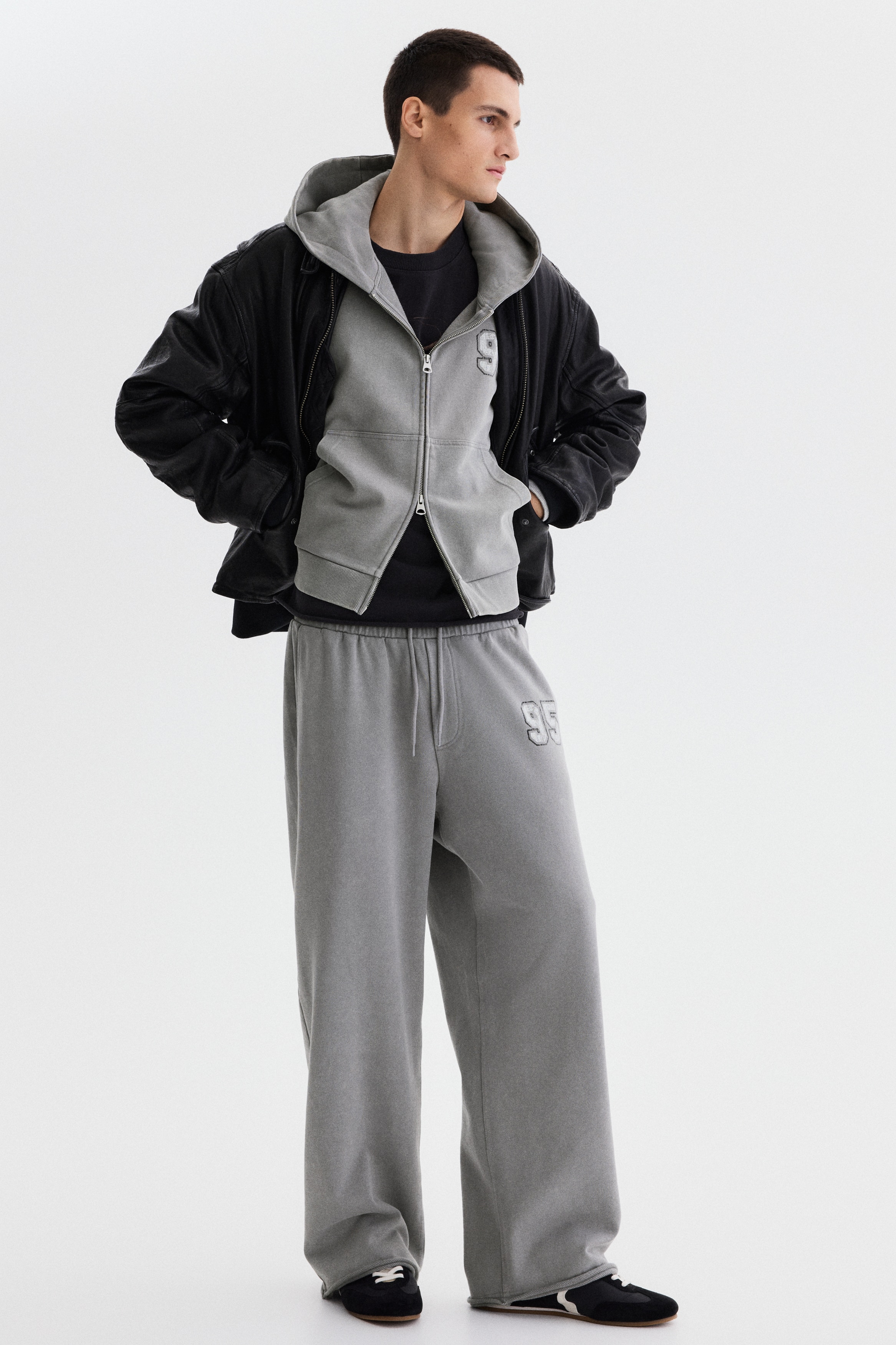 Oversized Fit Boxy zip-through hoodie