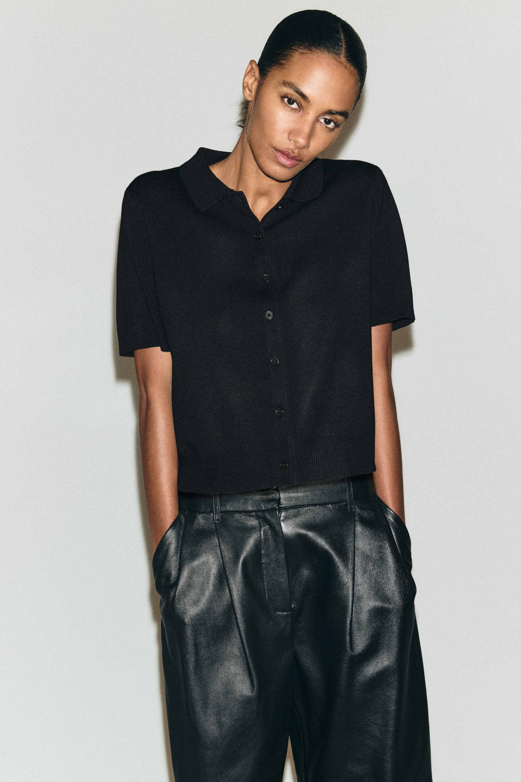 Zobraziť väčší obrázok: Sveter s golierom - Čierna - ŽENY | H&M SK 1