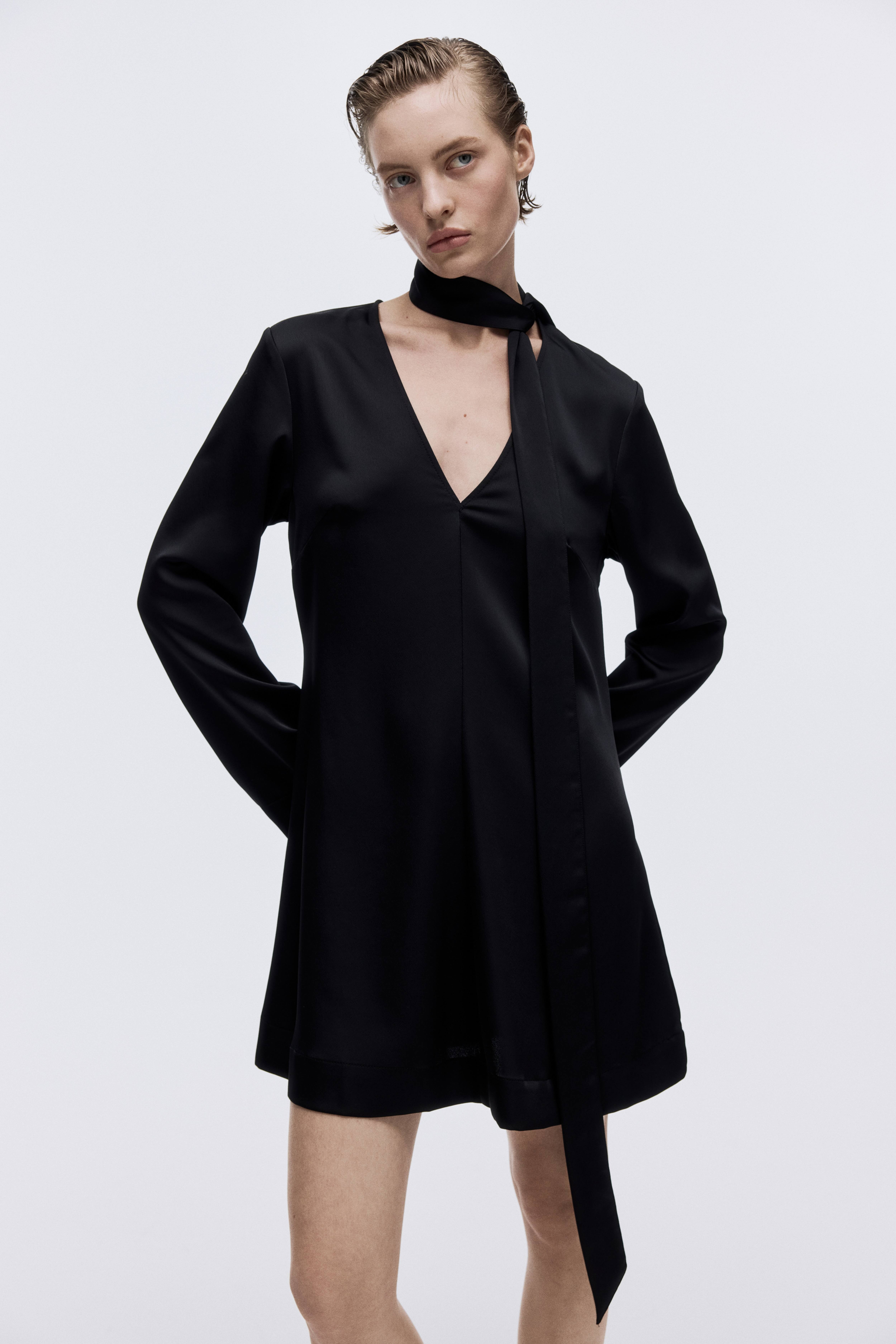 Robe à écharpe en satin