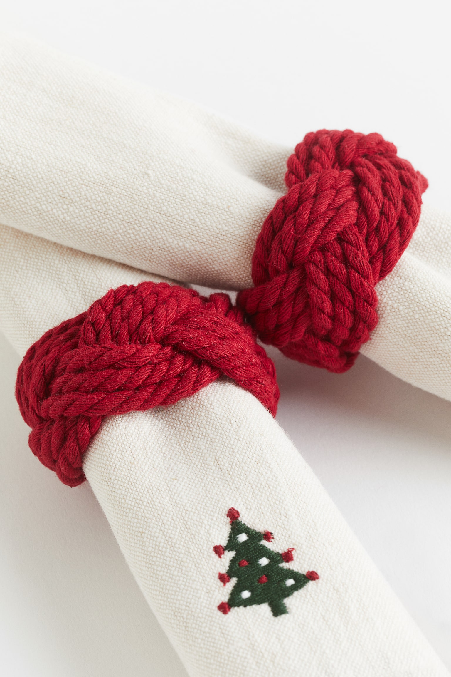 Lot de 2 ronds de serviette tressés - Rouge/sapin de Noël - 2