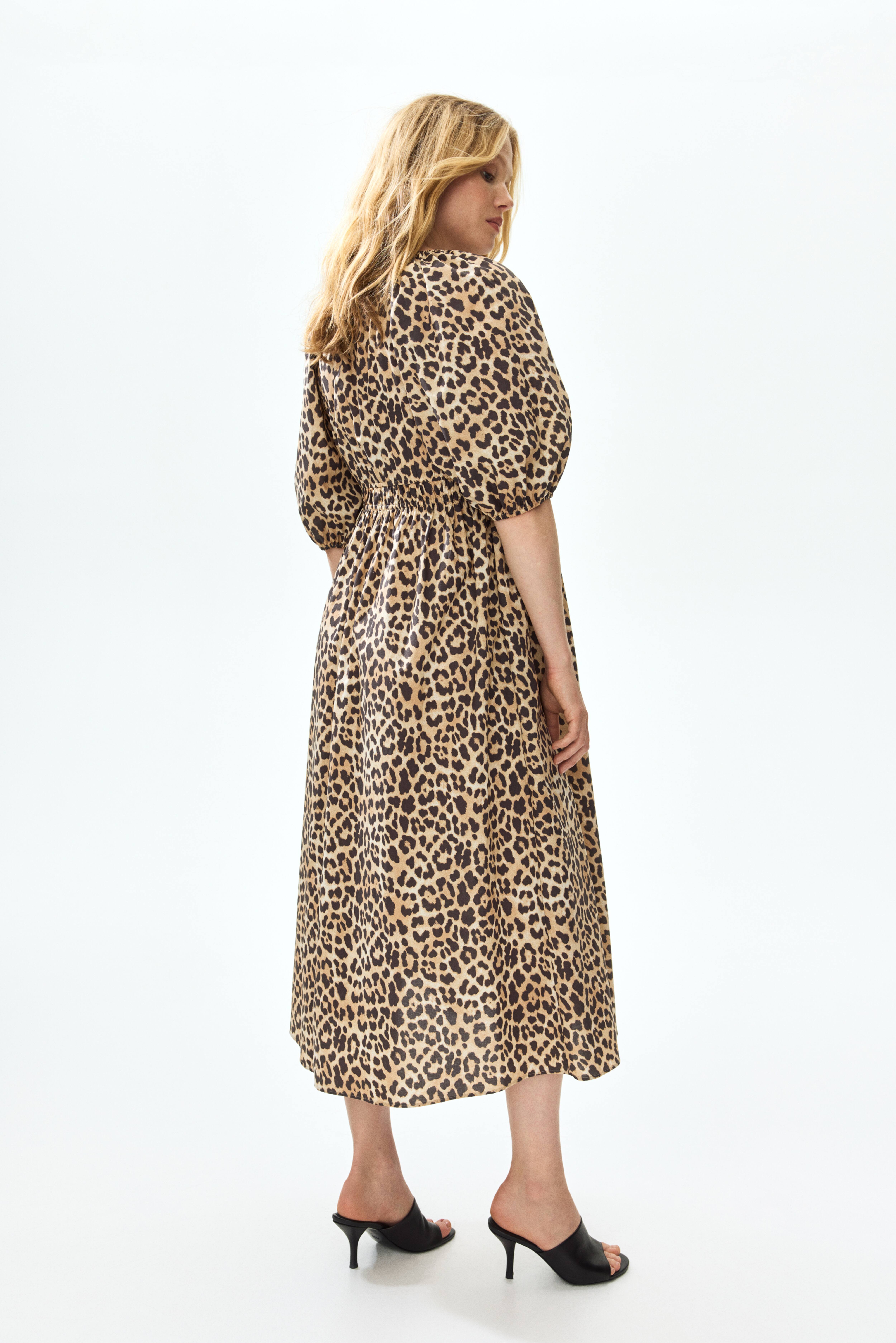 MAMA Balloon-Sleeved Midi Dress
