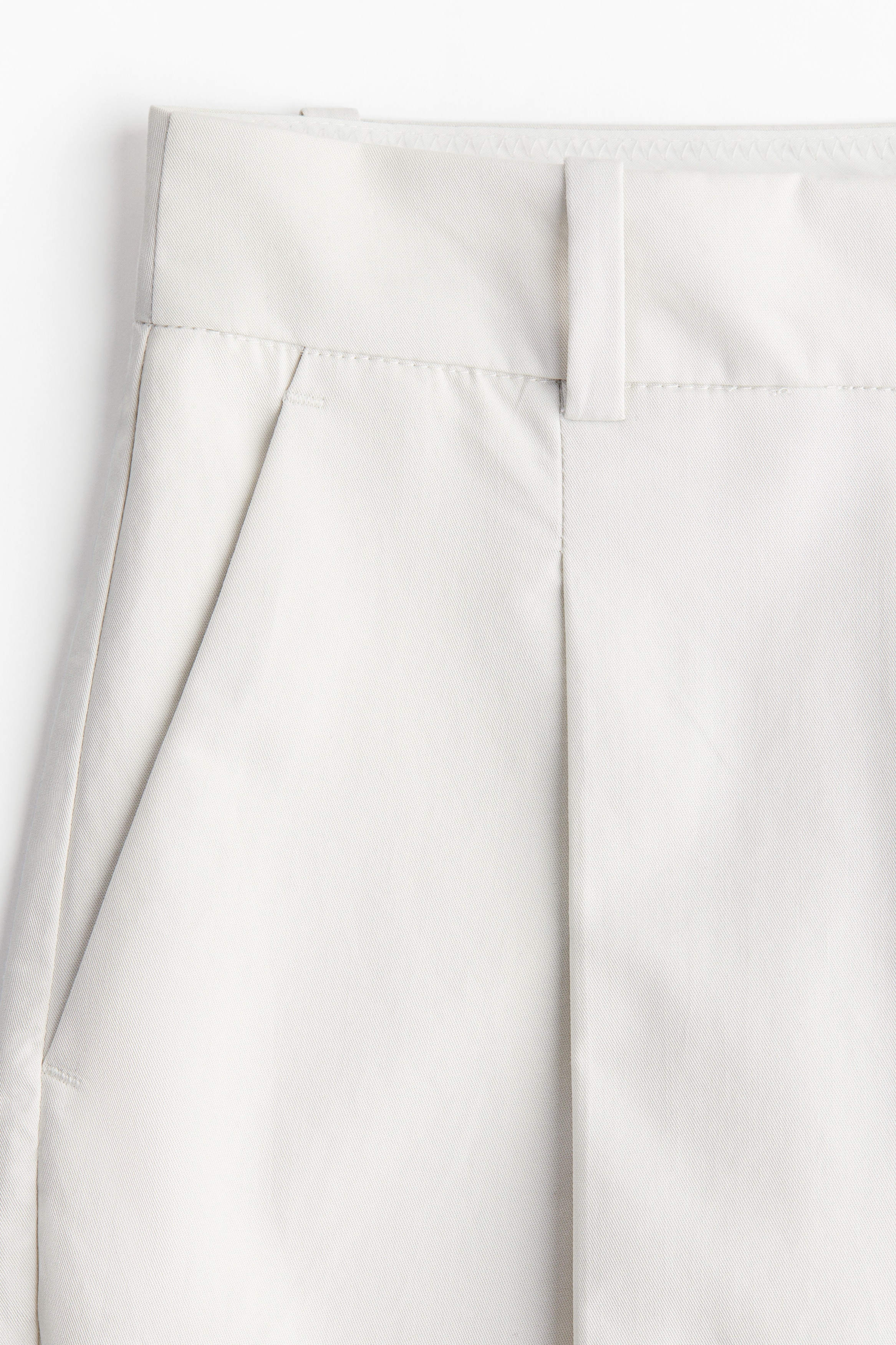 Crease-leg chinos