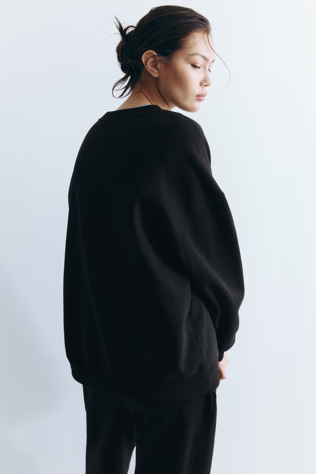 Oversized Sweatshirt - image 5