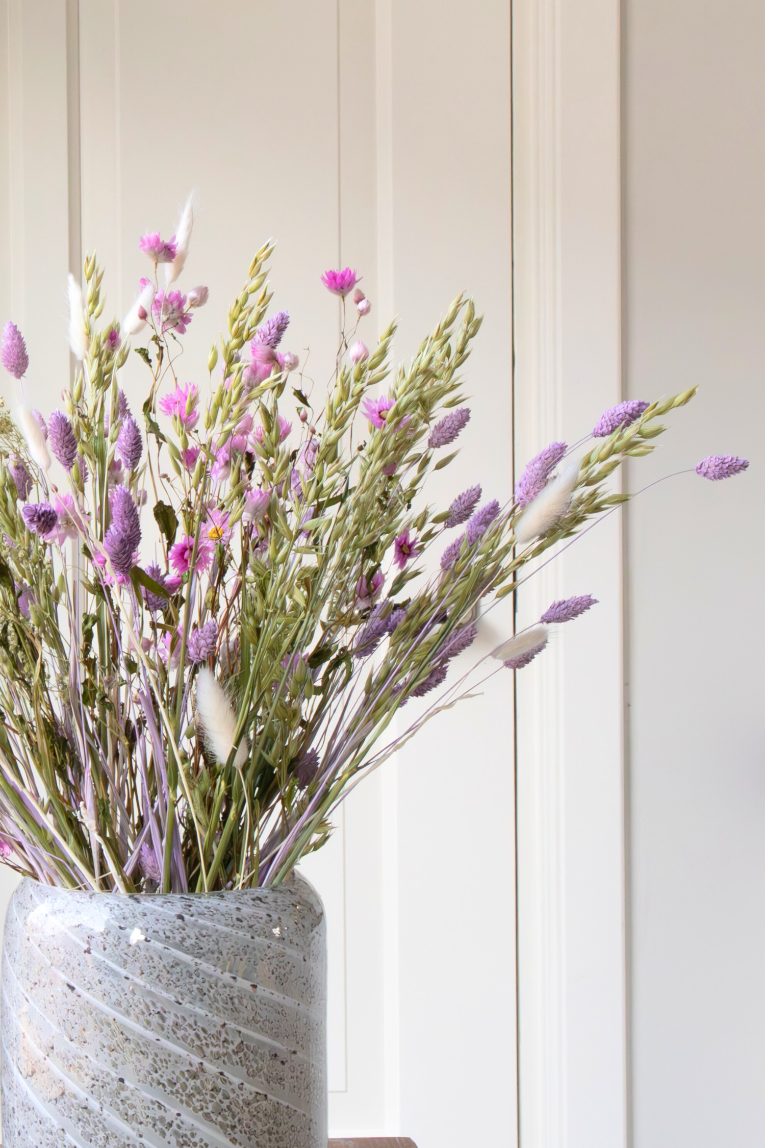 Trendy Pastel Bouquet - H 55cm