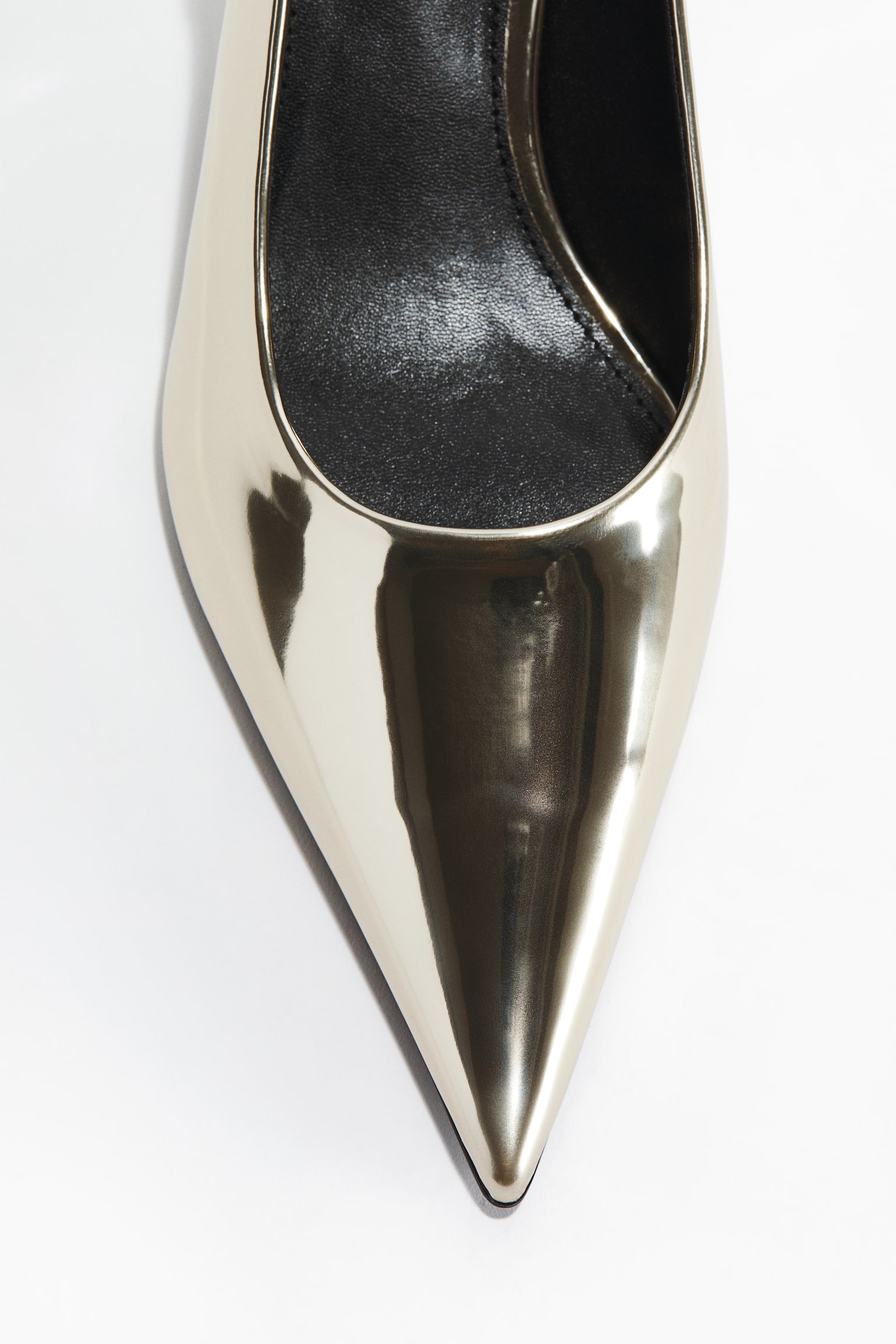 Pointed slingbacks - Gold-coloured/Black/Bright red - 2