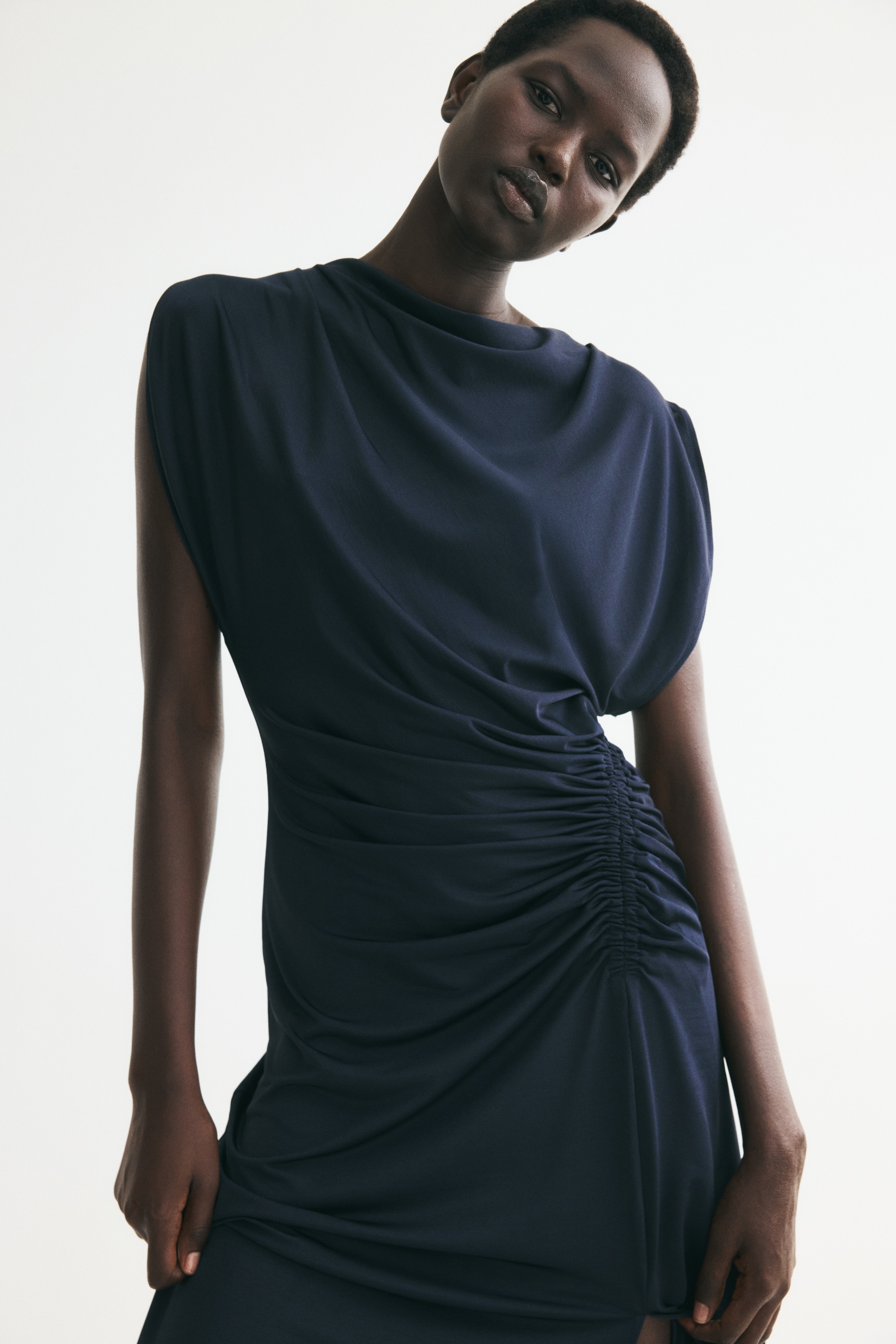 navy blue dress h&m Navy Blue Dresses | Bridesmaid, Prom, Maxi & Midi