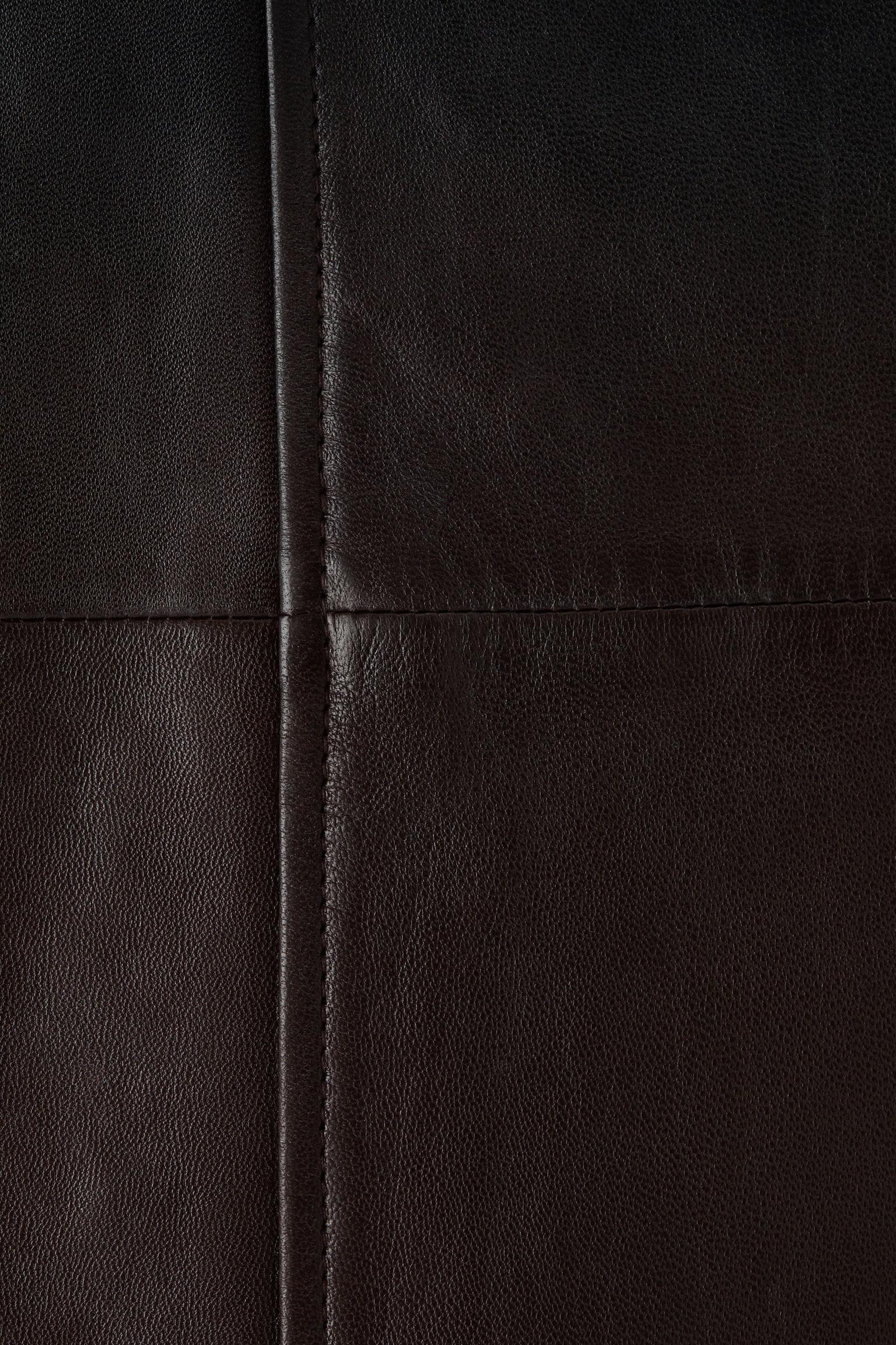 Женская юбка H&M Leather Midi, цвет: Чёрный / Коричневый — фото 3