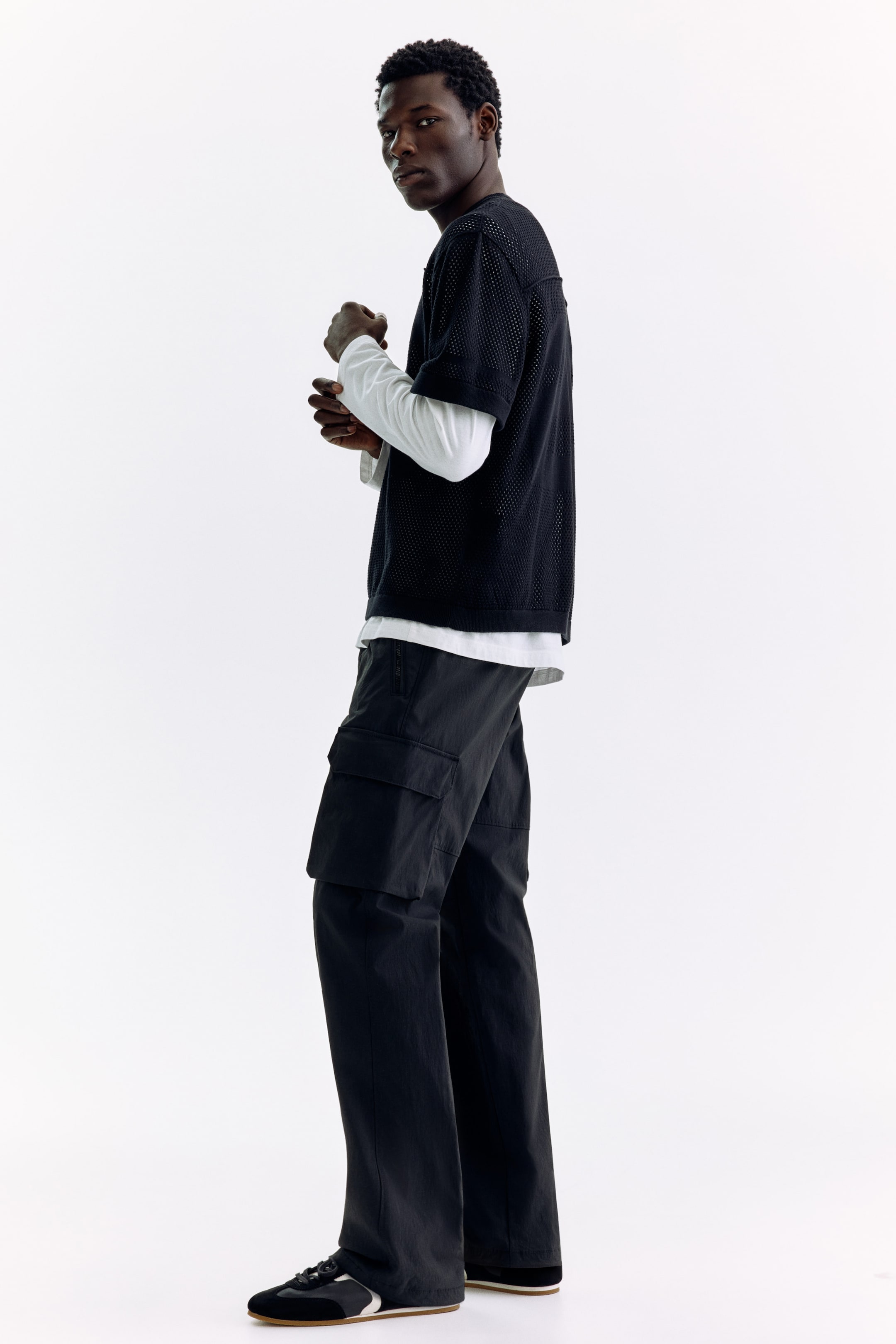 Мужские брюки H&M Regular Fit Nylon cargo trousers — фото 3
