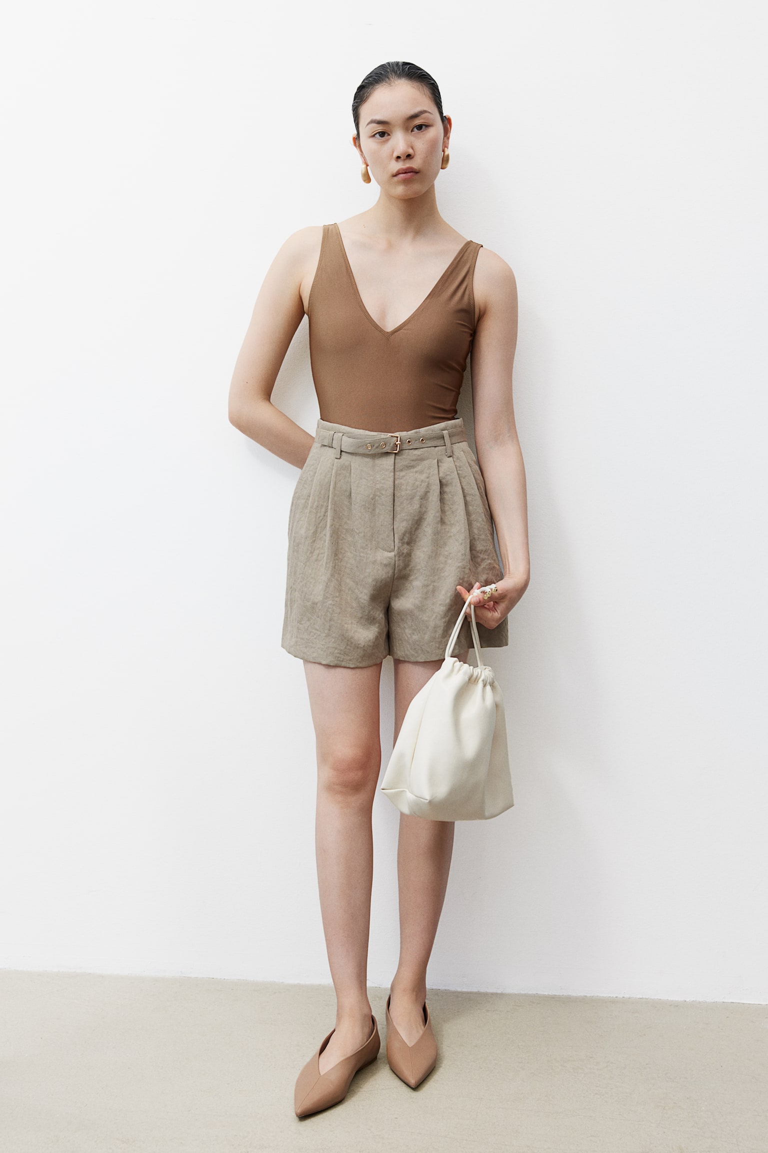 Paper bag-shorts med skärp - Gråbeige/Svart - 5