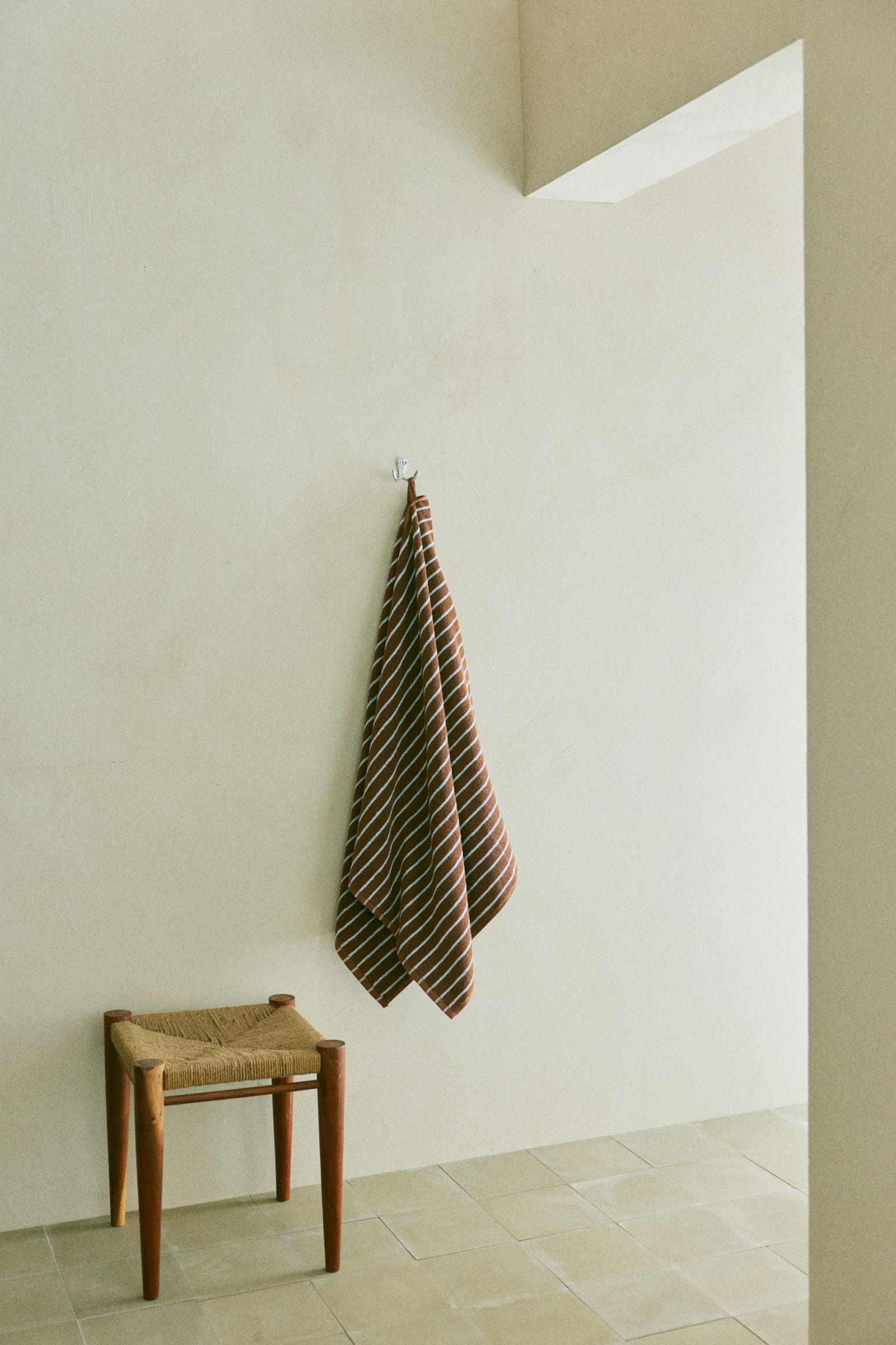 Striped bath towel - Brown/Striped/Light pink/Terracotta striped/Light beige/White/Light blue/Beige striped/Yellow/White striped - 2