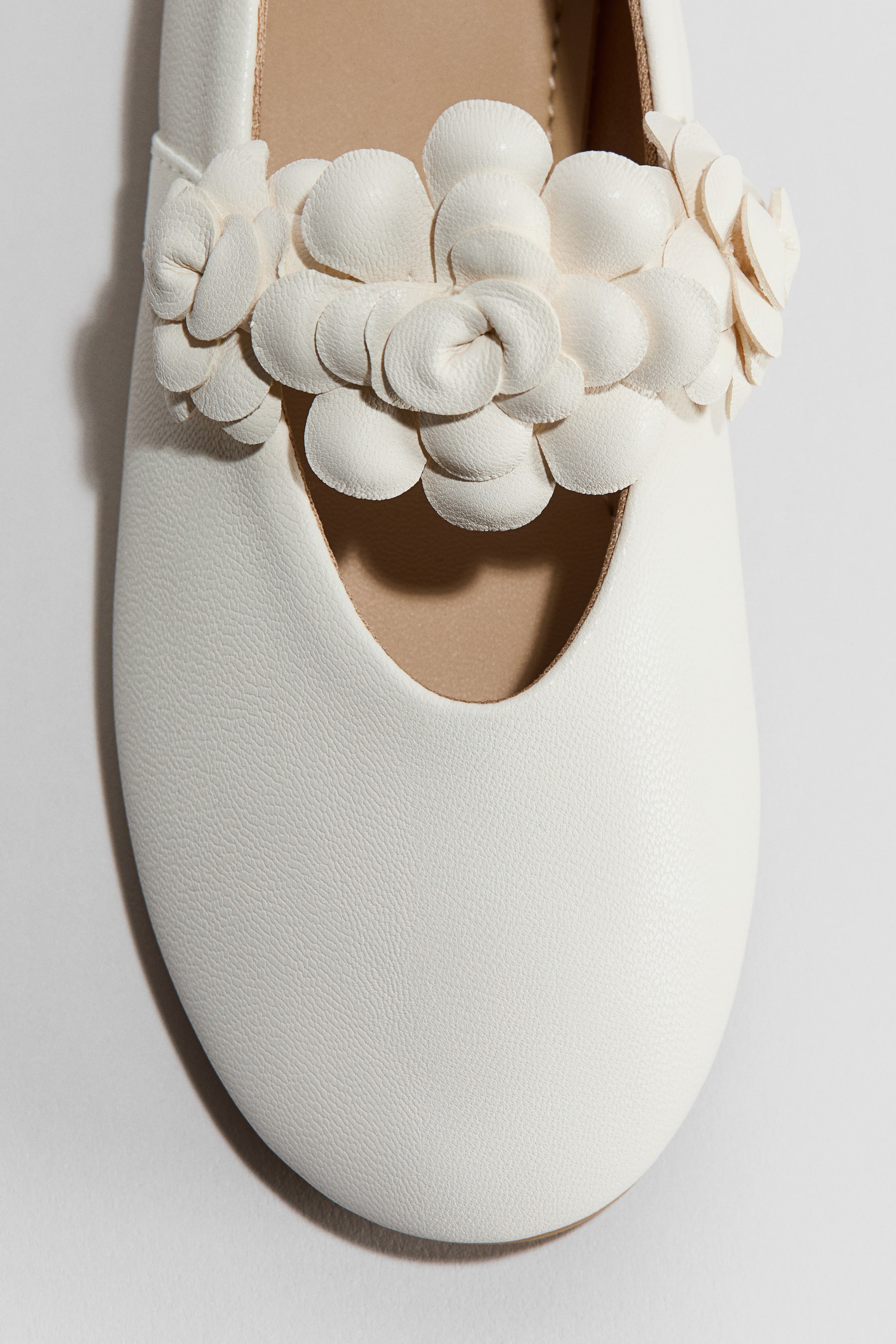 View larger image: Appliquéd ballet pumps - Cream - Kids | H&M US 3