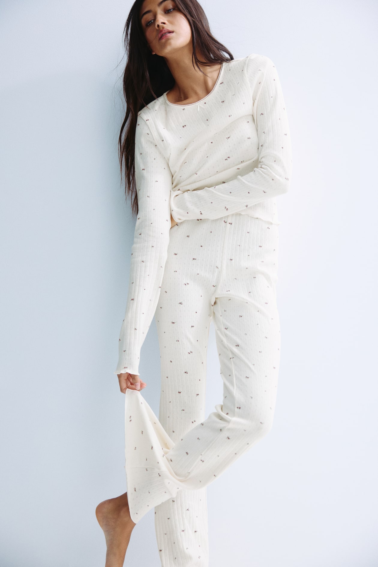 Pyjama en jersey pointelle - Blanc/fleuri - FEMME | H&M FR