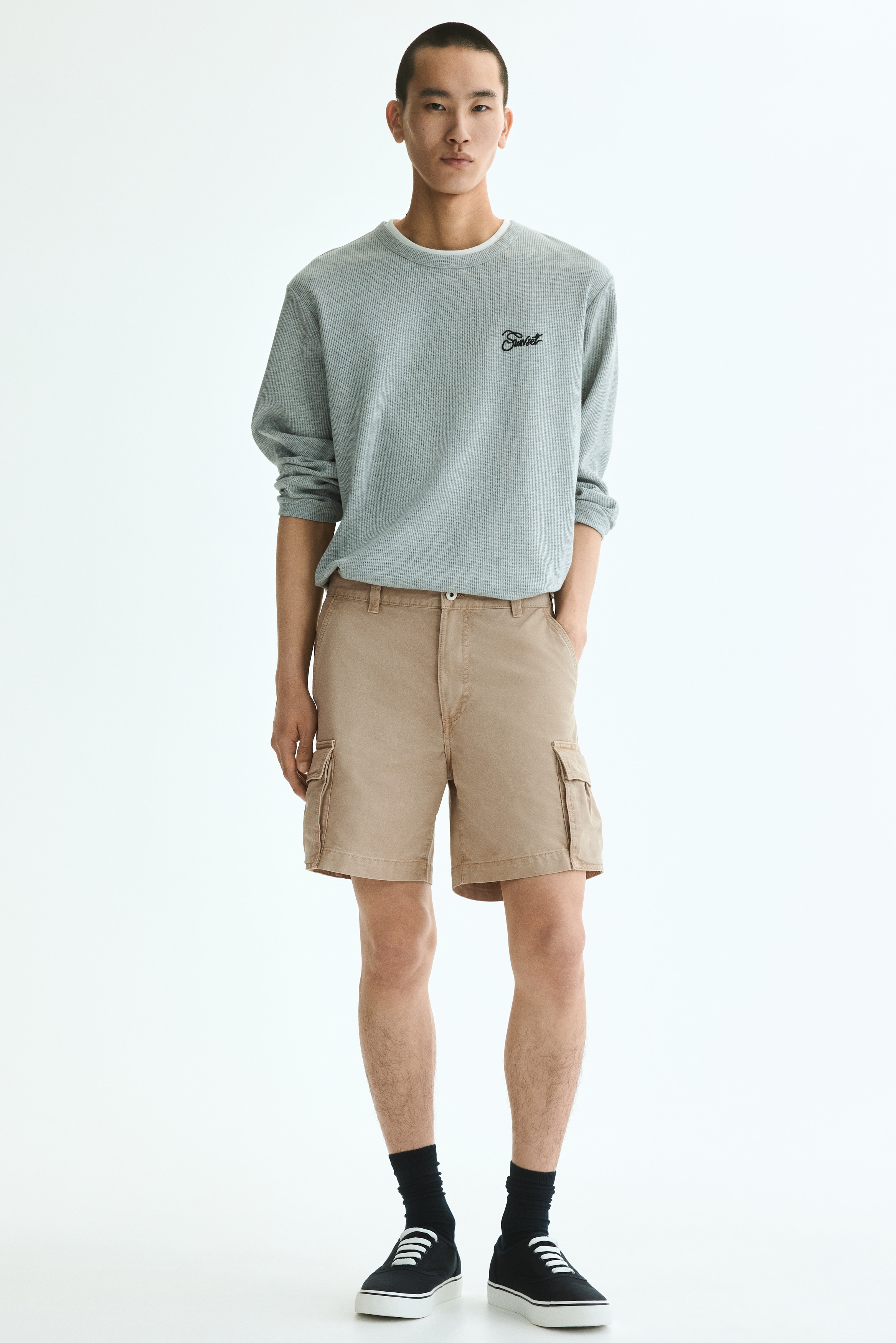 リラックスフィット カーゴショートパンツ - ベージュ - Men | H&M JP