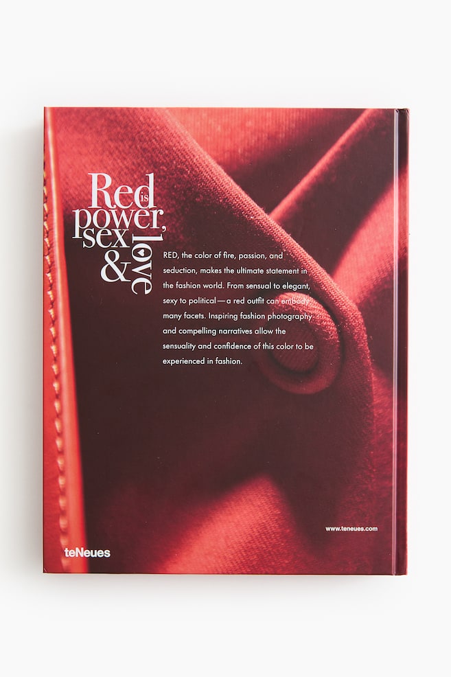 The Red Book: Fashion, Styles & Stories - The Red Book - 2