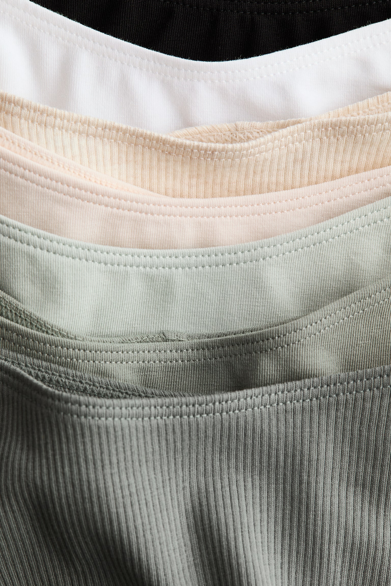 מארז 7 זוגות תחתונים ברזילאיים מכותנה - שחור/ירוק בהיר/בז' בהיר - 2