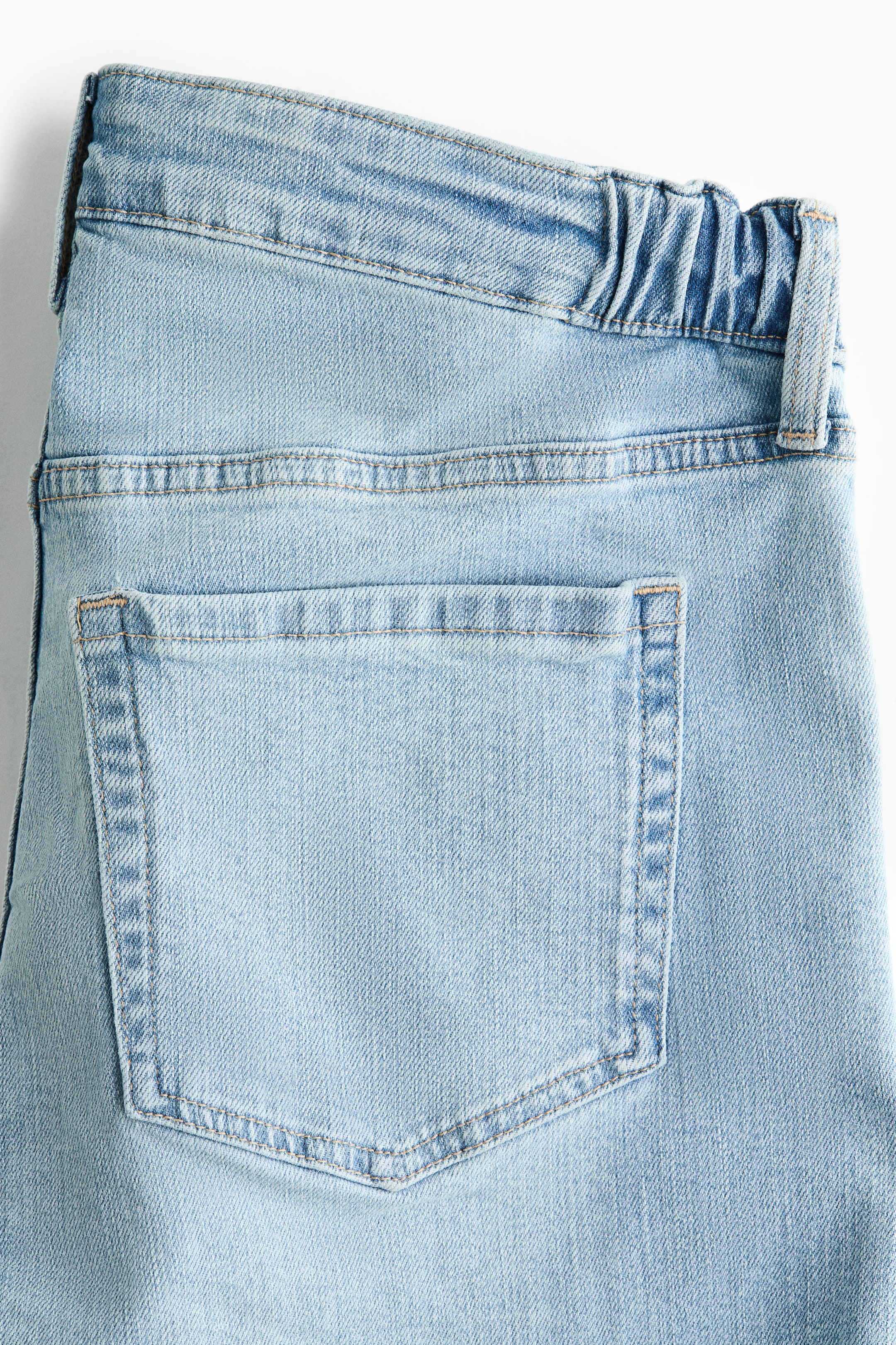 Jean large MAMA taille basse, à la cheville