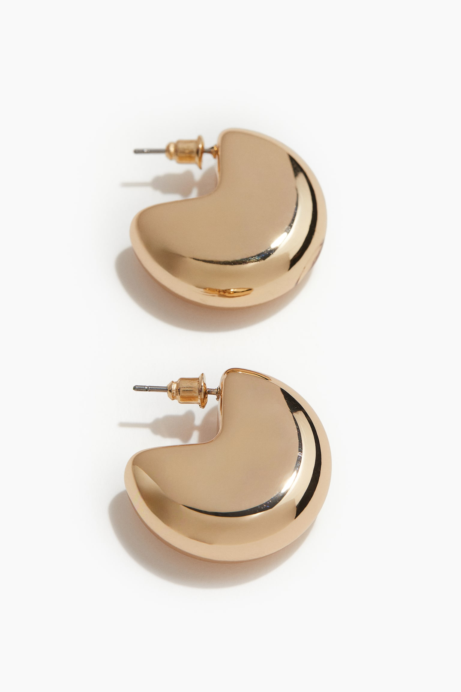 Chunky earrings - Gold-coloured - 1