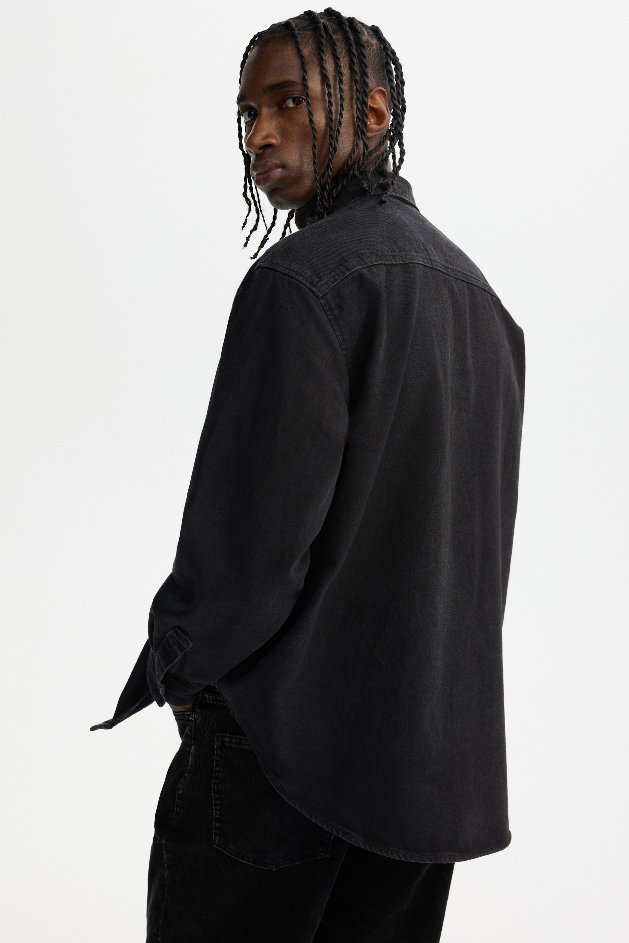 View larger image: Loose Fit Denim shirt - Black - Men | H&M IN 4