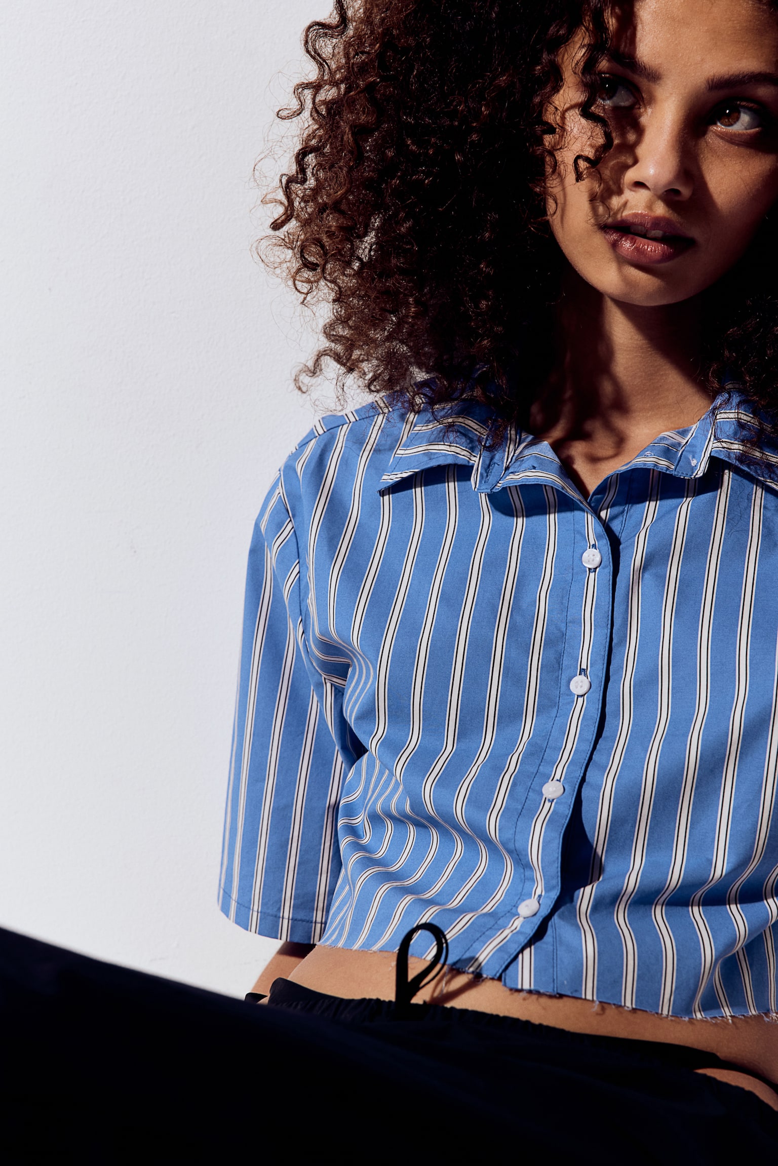 Cropped cotton shirt - Blue/Striped/Black/Brown/Orange/White - 2