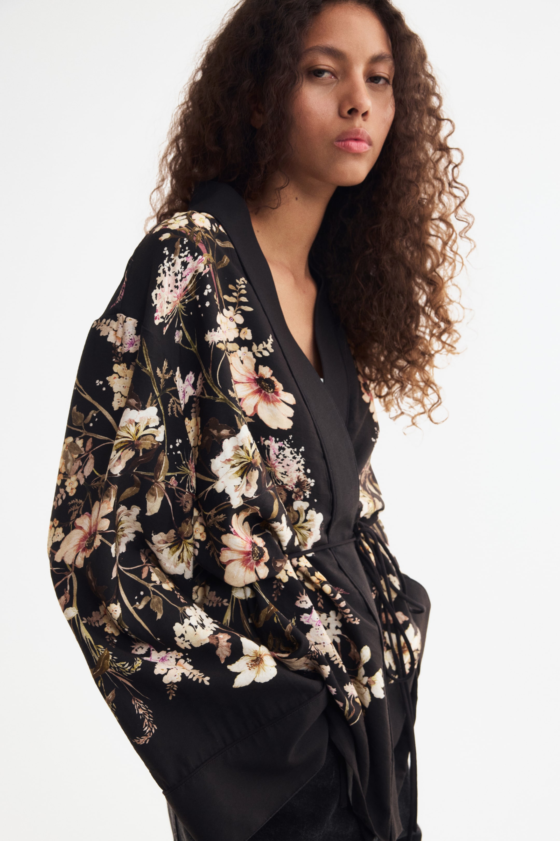View larger image: Tie-belt twill jacket - Black/Floral - Ladies | H&M 1