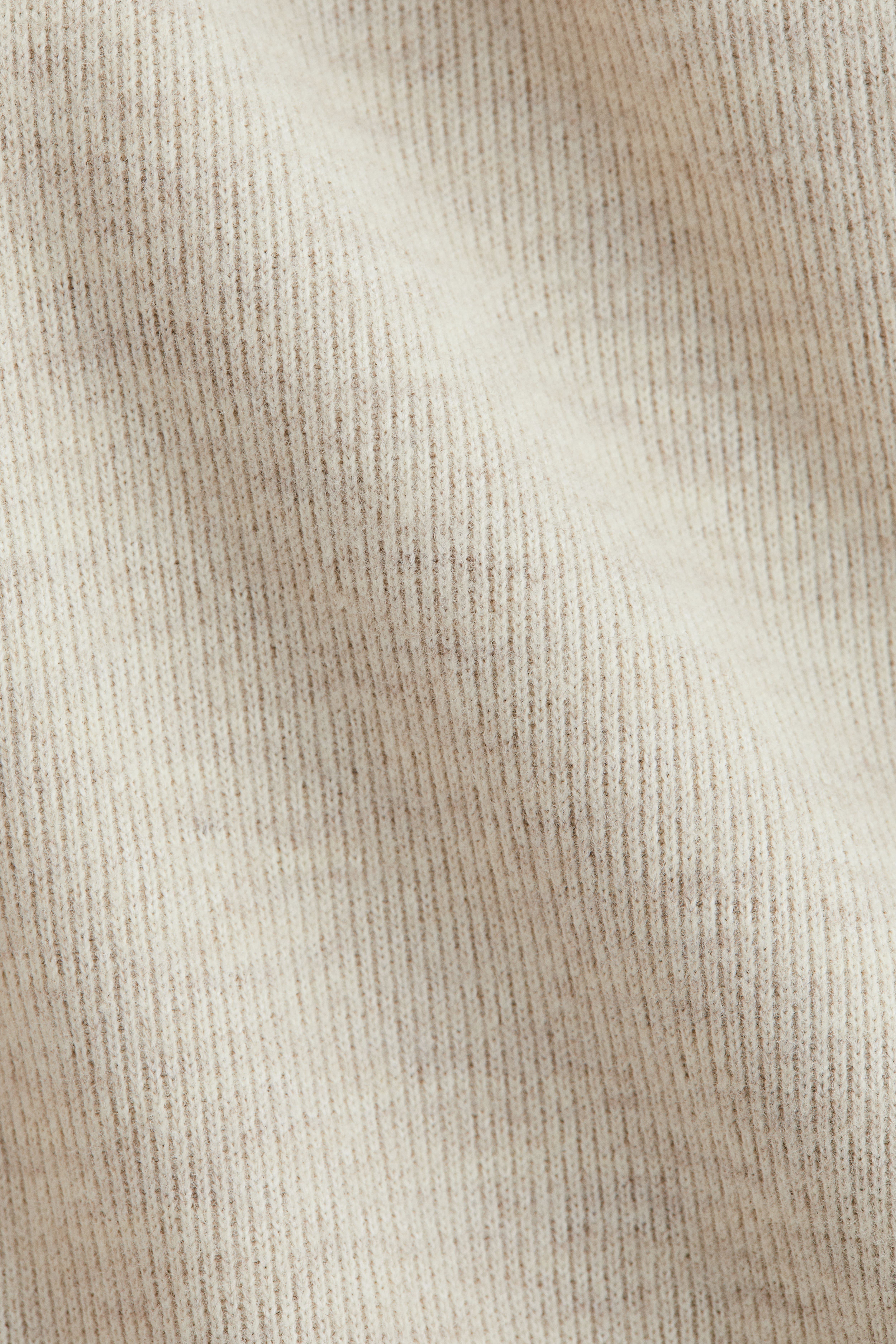 Loose-Fit Fine-Knit Top