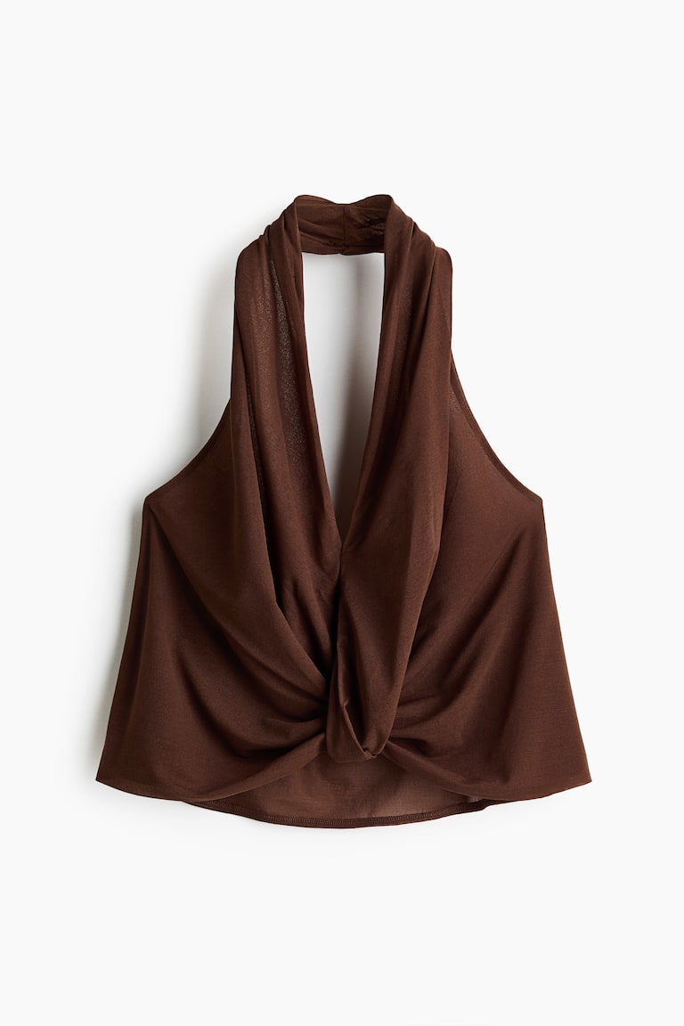 Top s halter izrezom i uvijenim detaljem