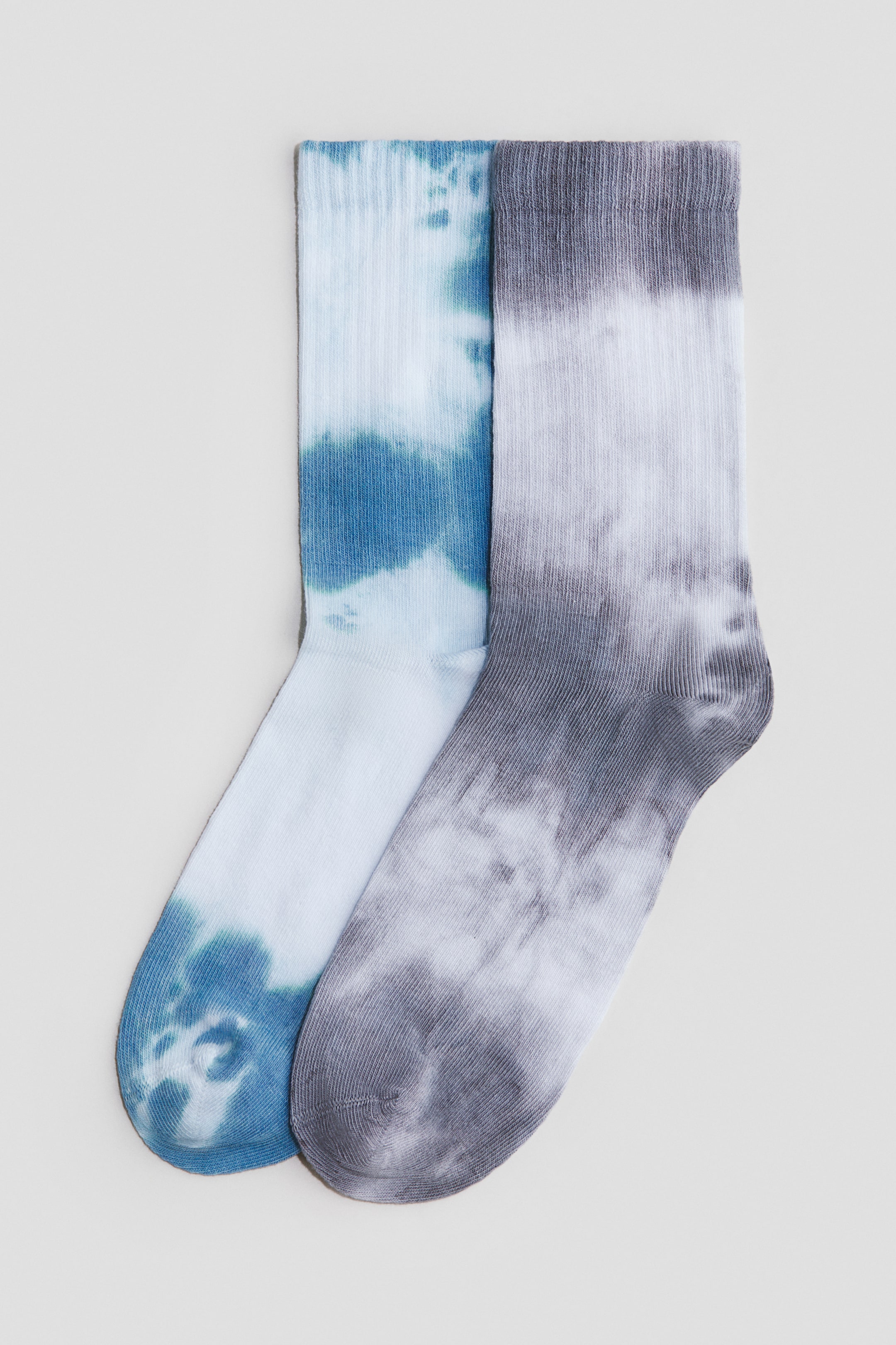 View larger image: 2-pack printed socks - Blue/Tie-dye - Kids | H&M 1