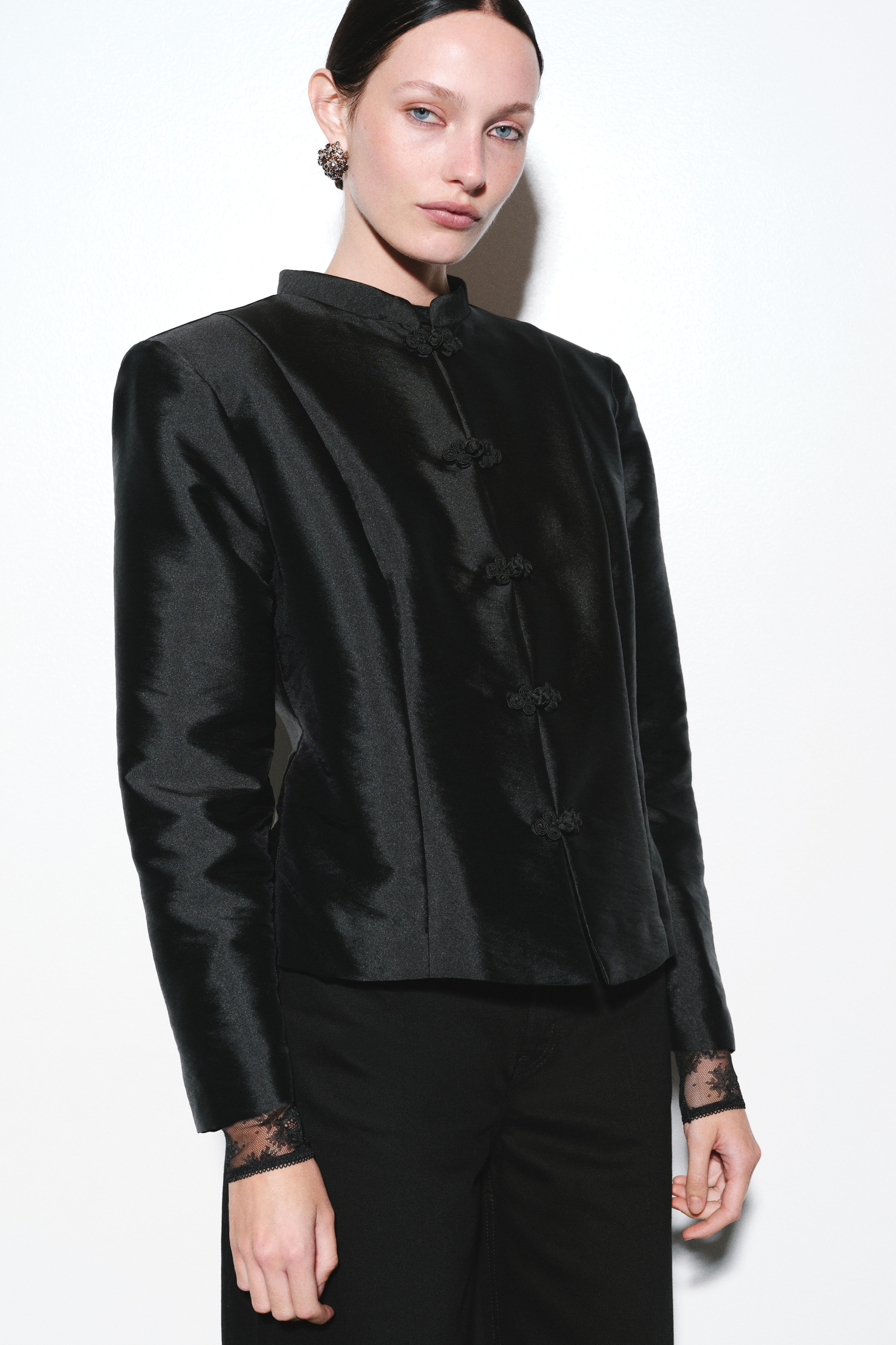 Knot-Button Jacket