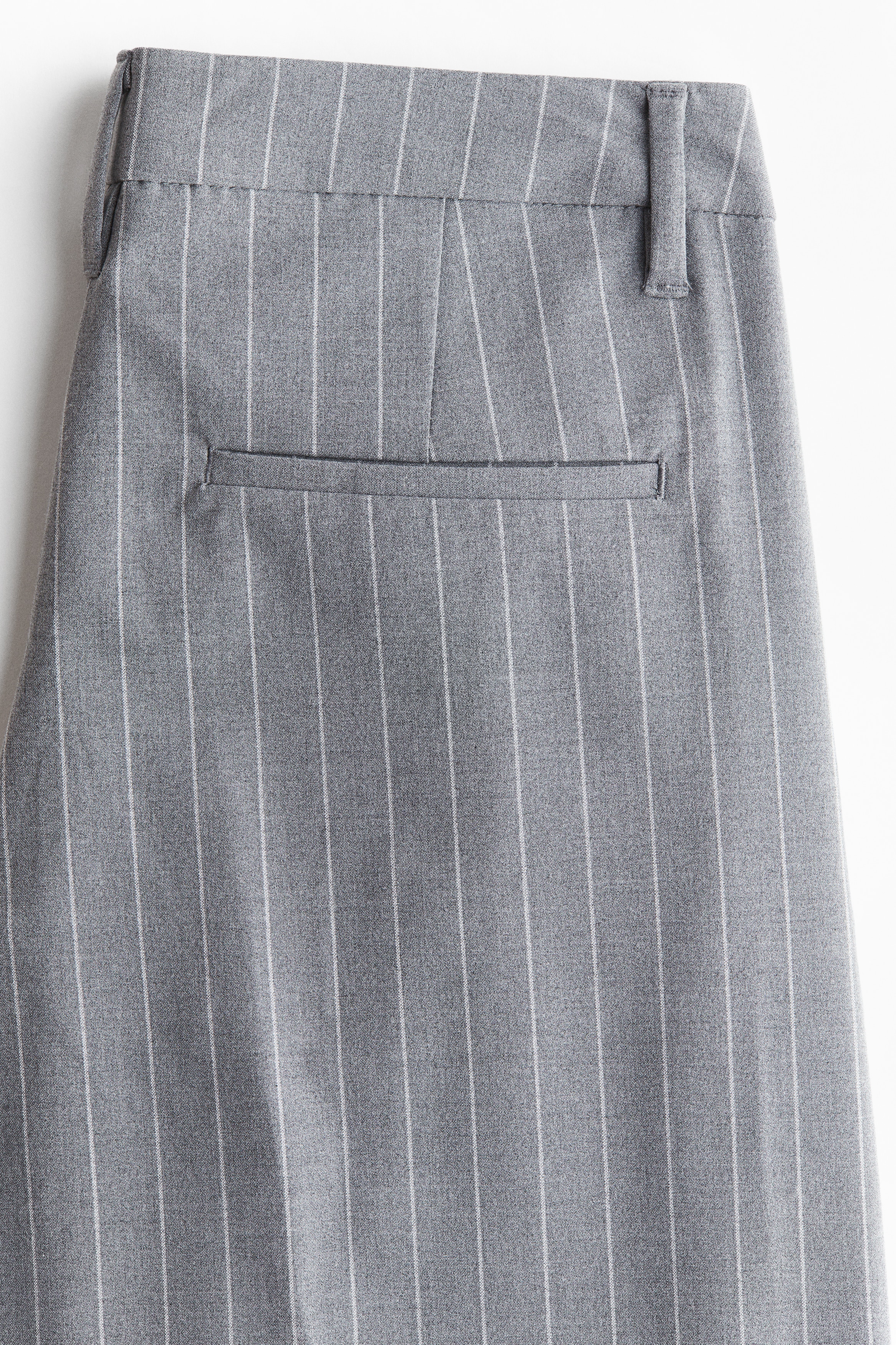 Wide tailored trousers