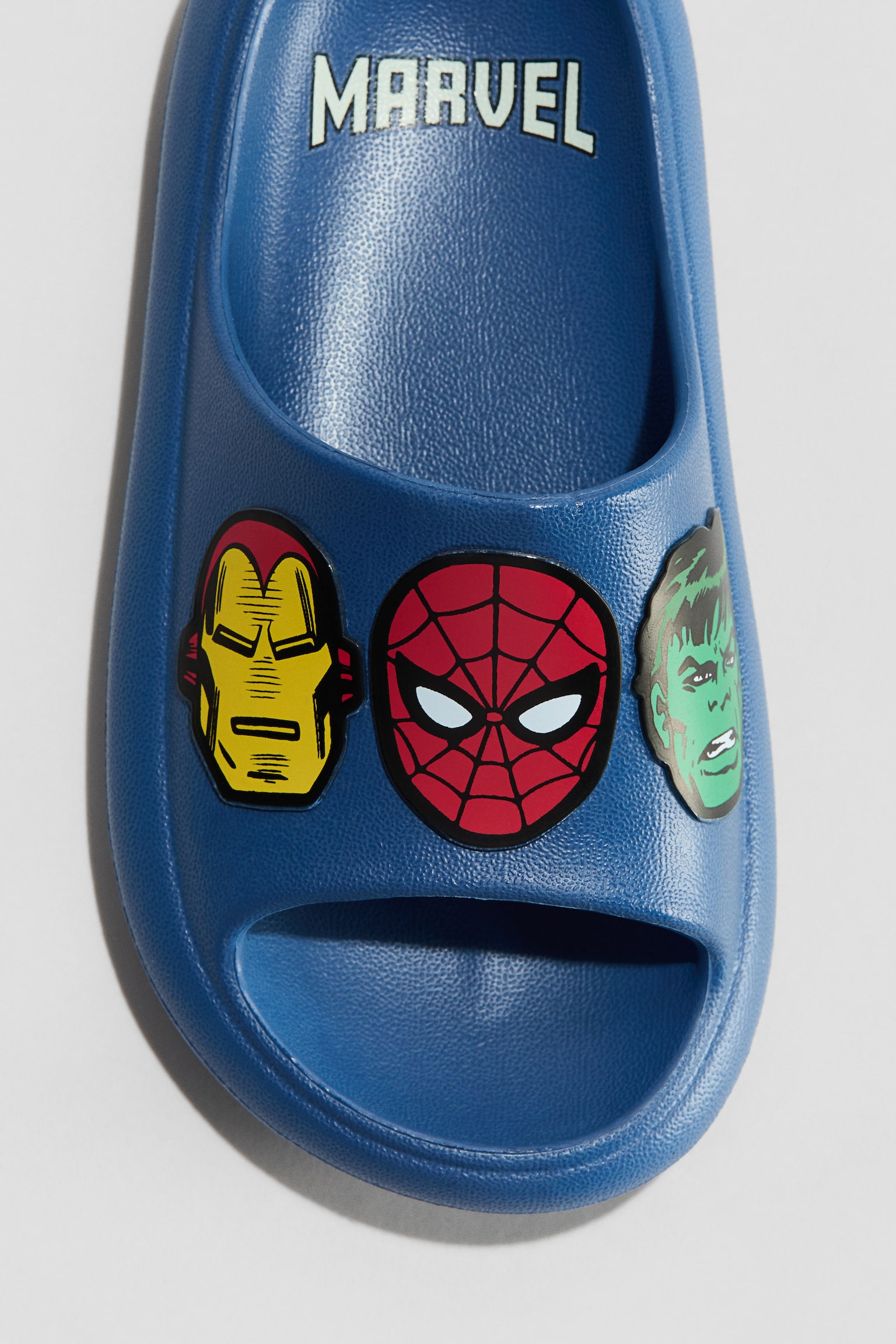 Chunky pool shoes - 2