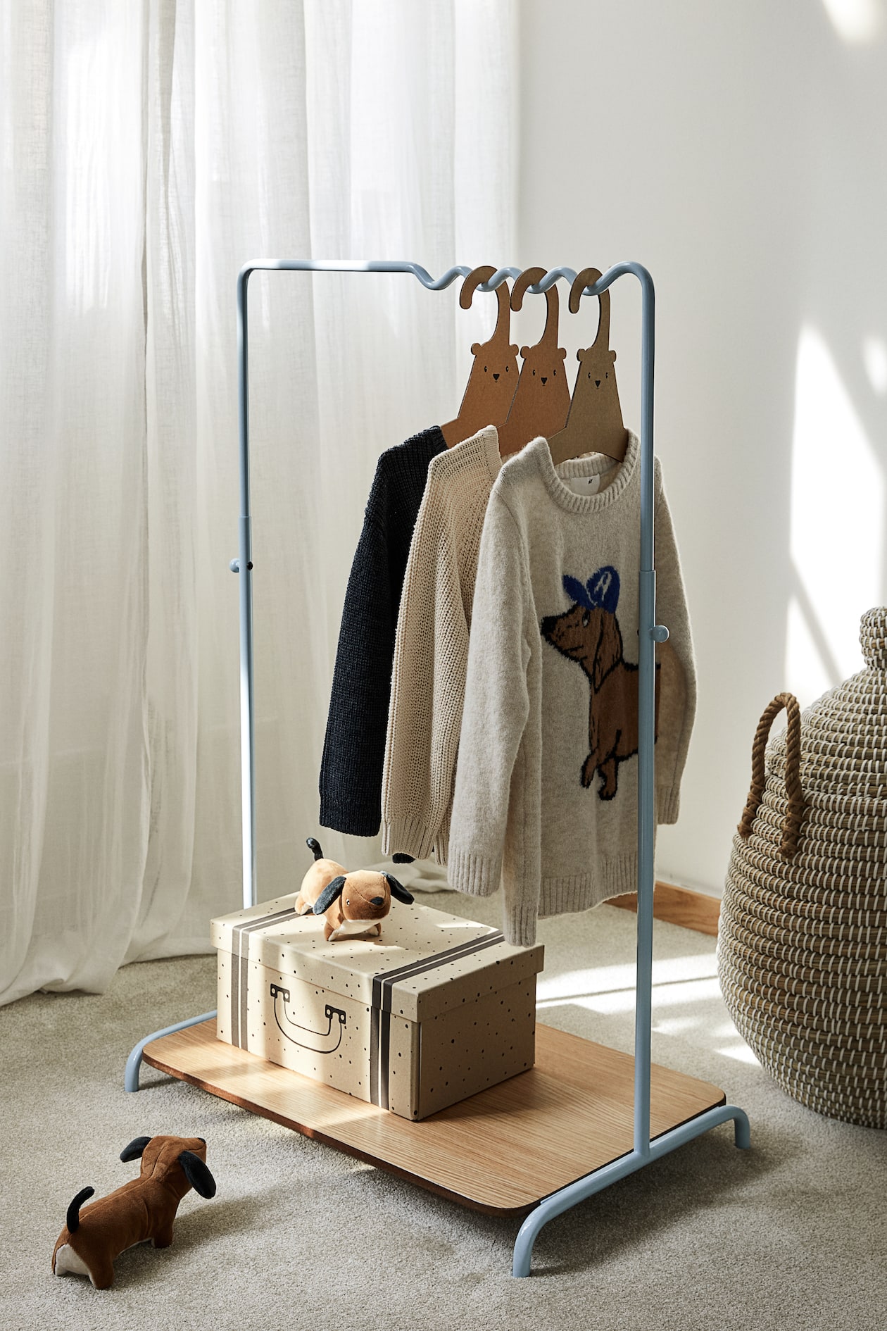 Children’s clothes rack - Light blue - Home All | H&M GB