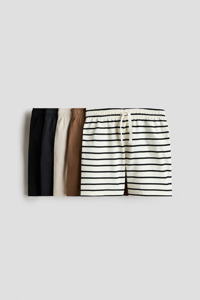 5er-Pack Shorts aus Baumwolljersey - Cremefarben/Braun/Helles Greige/Blau/Marineblau/Apricot/Blau/Blau/Grau/Gelb/Marineblau/Hellblau/Blau/Grau/Schwarz/Blaugrün/Gestreift/Rot/Schwarz/Grün/Weiß gestreift/Mattgrün/Braun/Beige - 1