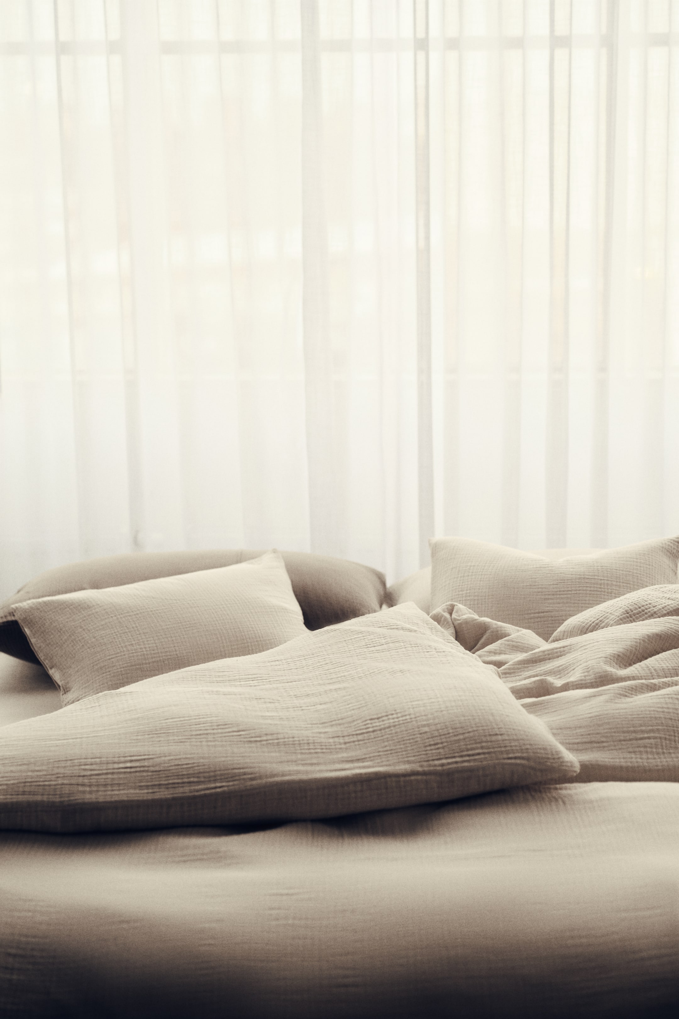 Ver imagen más grande: Conjunto de funda nórdica doble de muselina - Beige claro - HOME | H&M ES 1