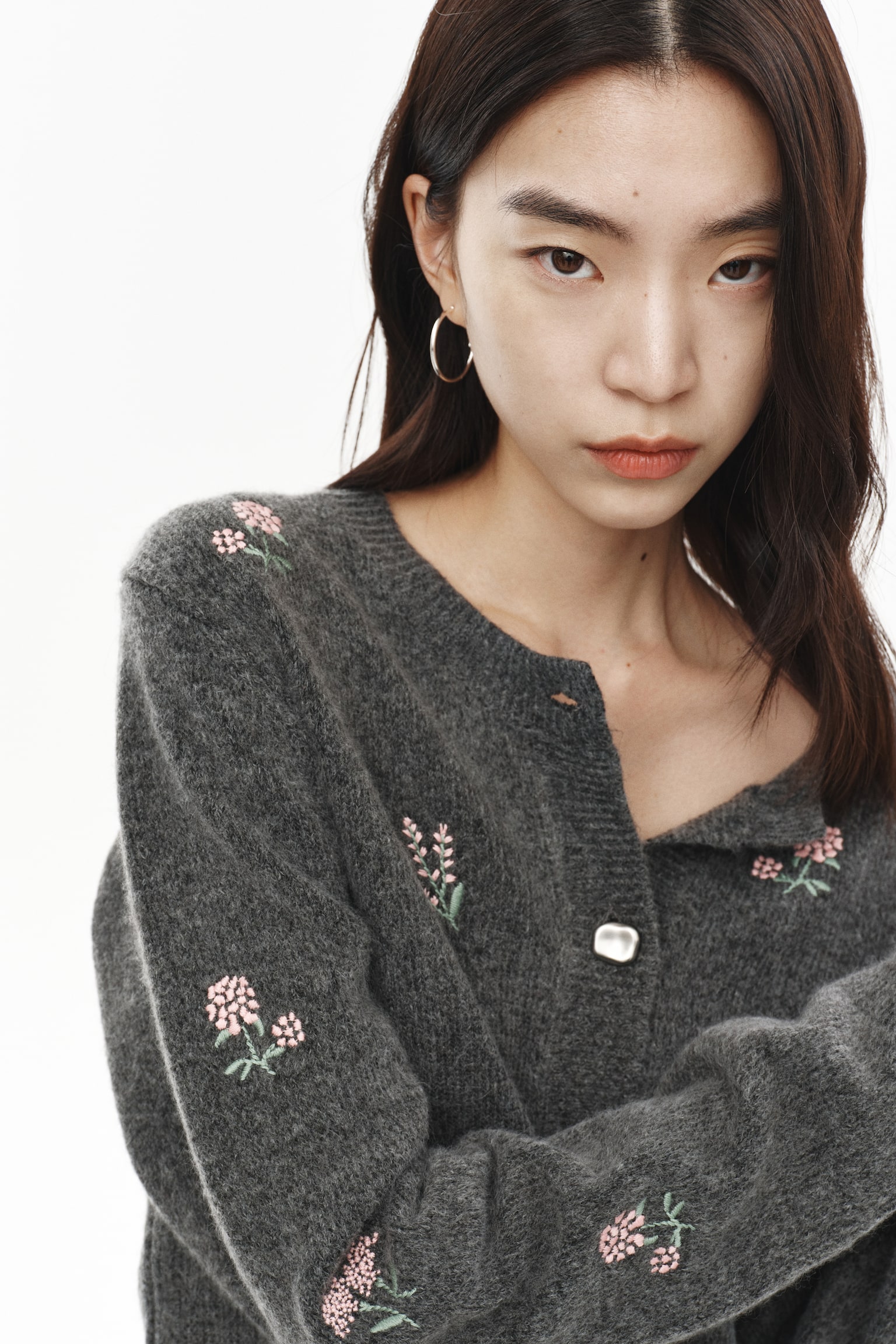 엠브로이더리 가디건 - Dark grey marl/Flowers/다크 브라운/화이트/플라워/크림 - 6