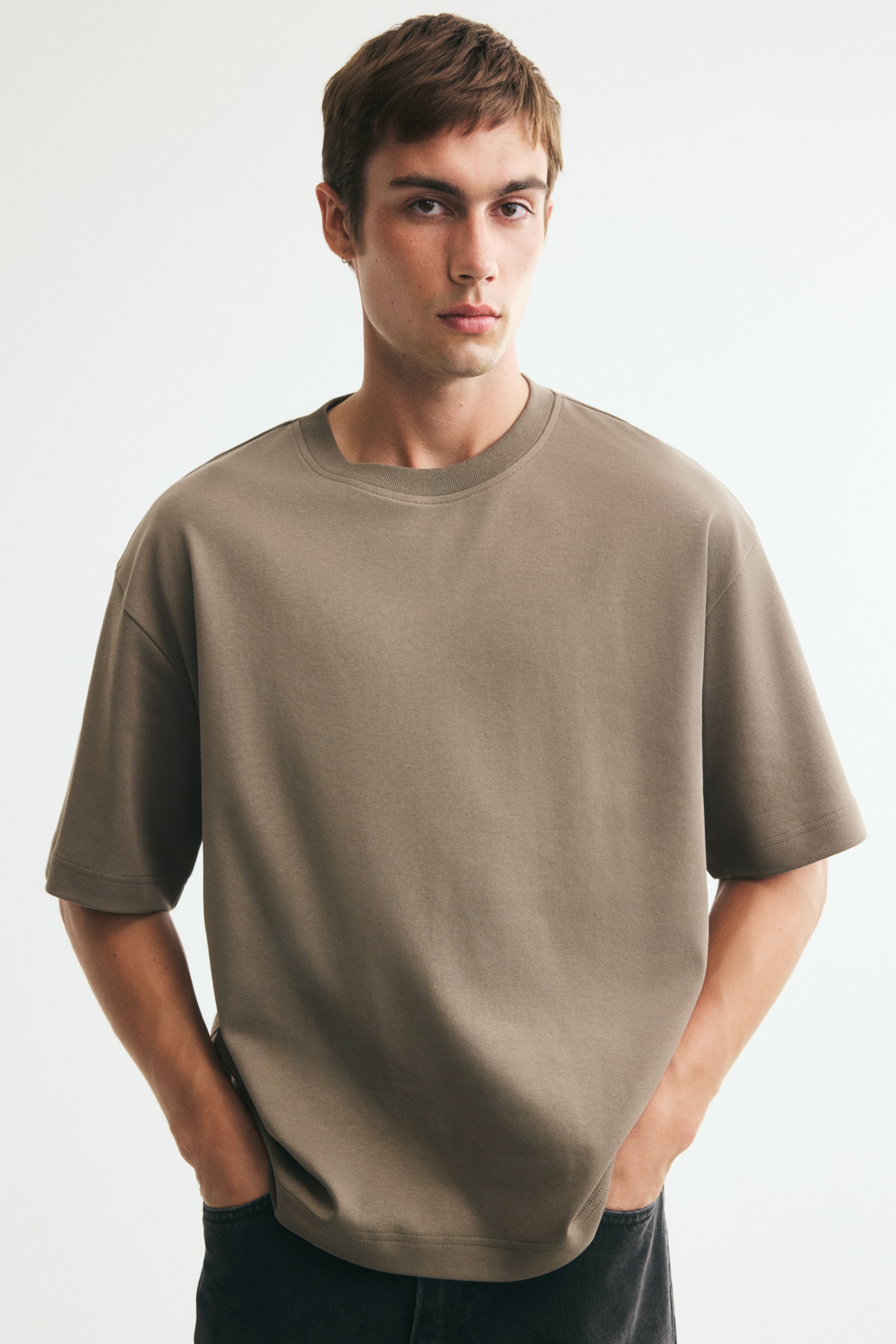 Interlockové tričko Relaxed FitModel