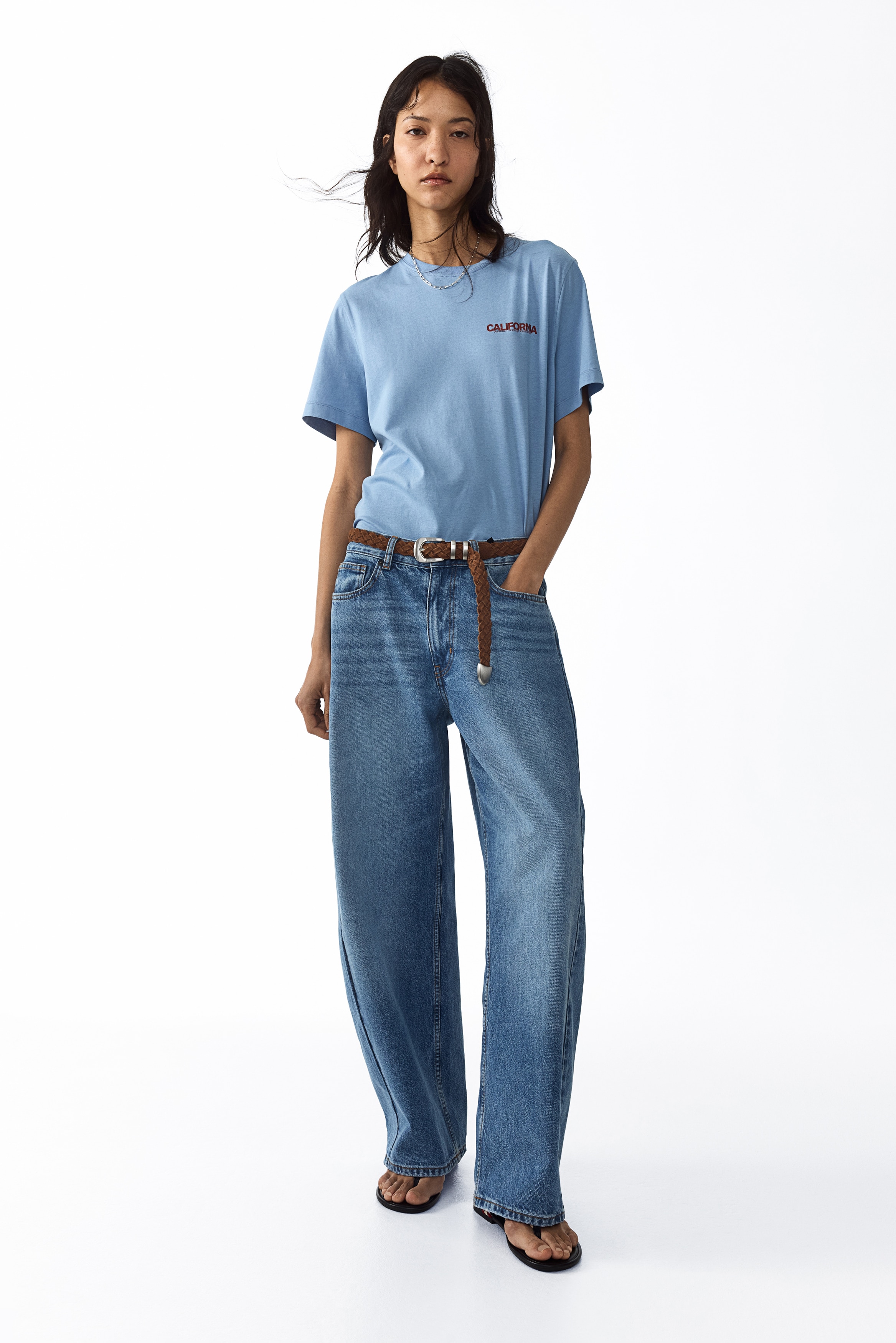 Barrel Regular Waist JeansModell