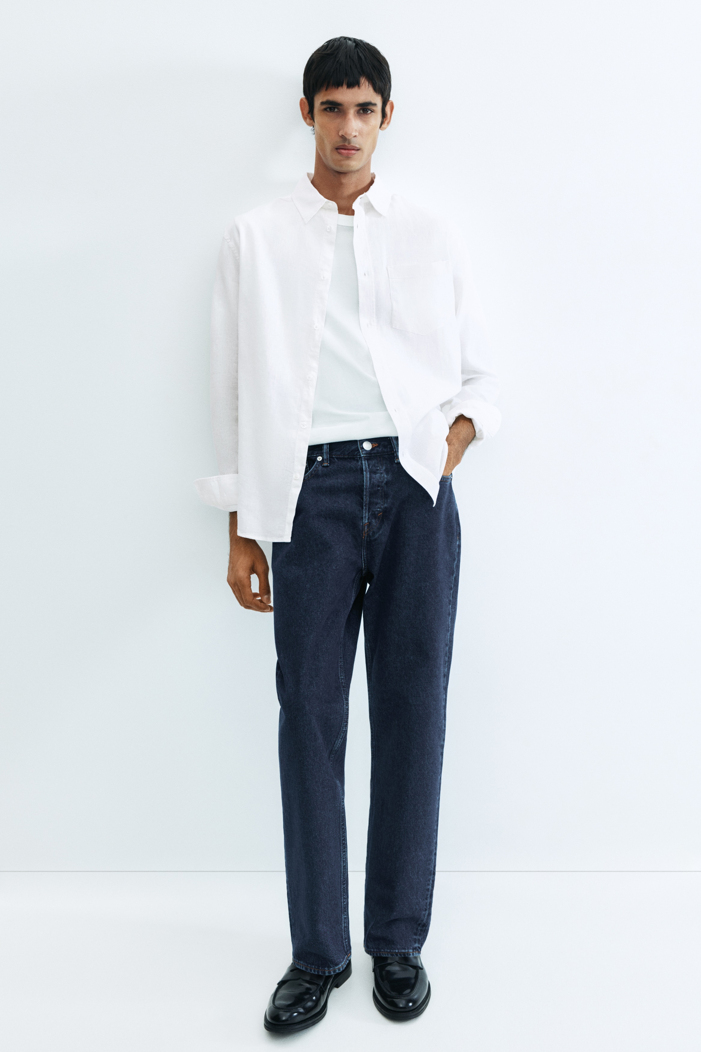 標準剪裁亞麻混紡襯衫 - 白色/淺藍色/米色