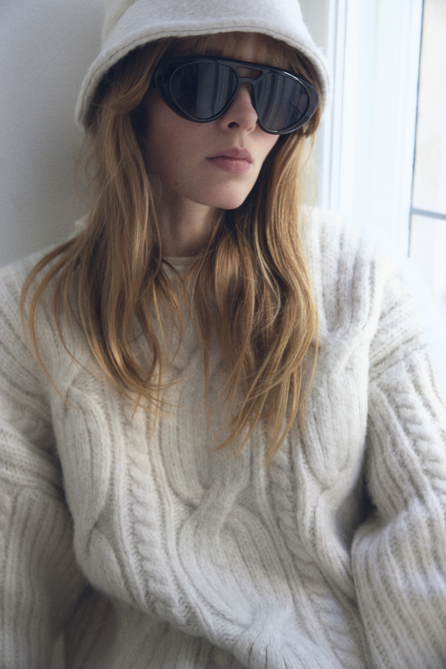 Cable-knit jumper - White - 1