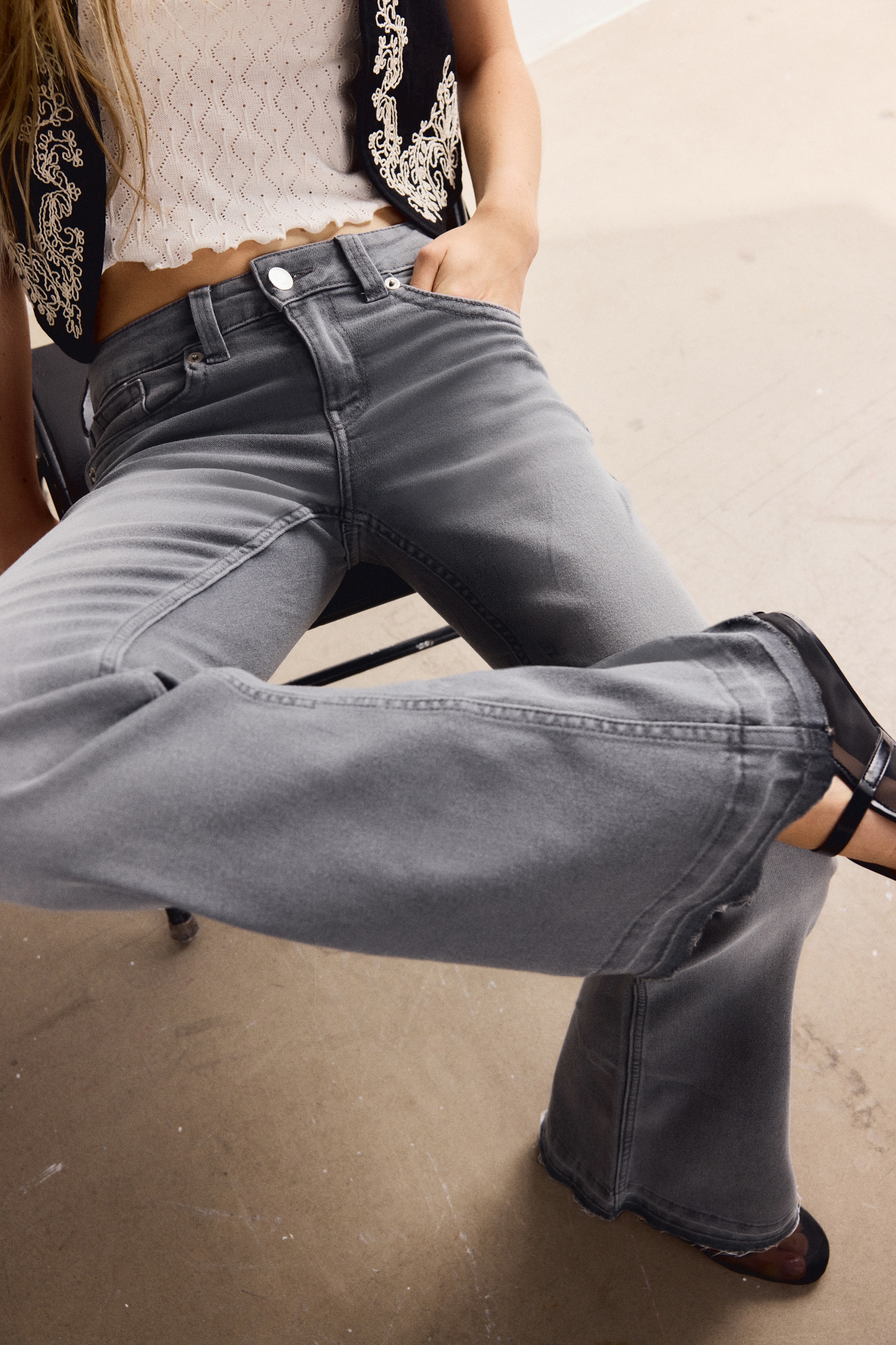 フレアードローデニム - グレー - レディース | H&M JP