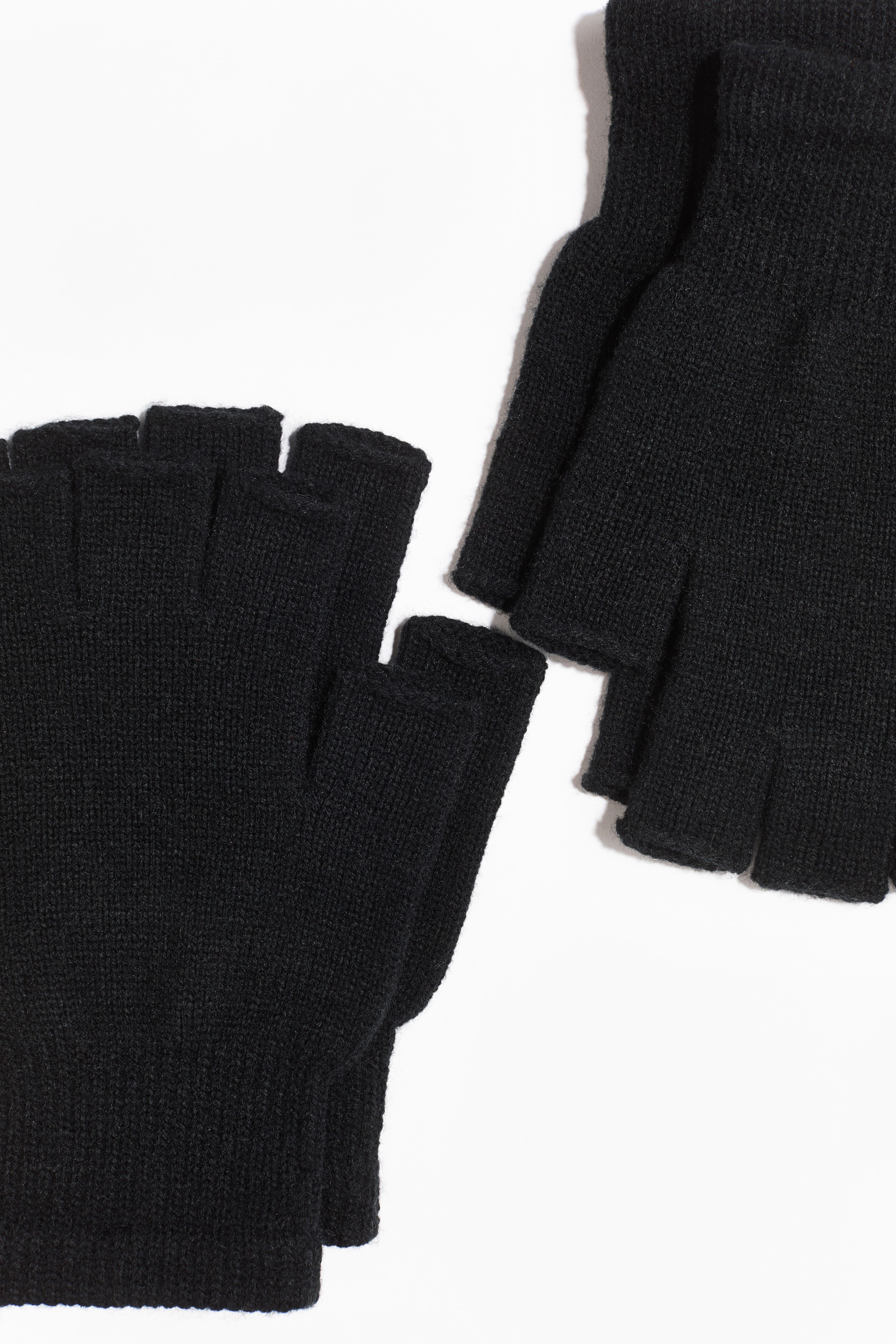 2-Pack Fingerless Gloves