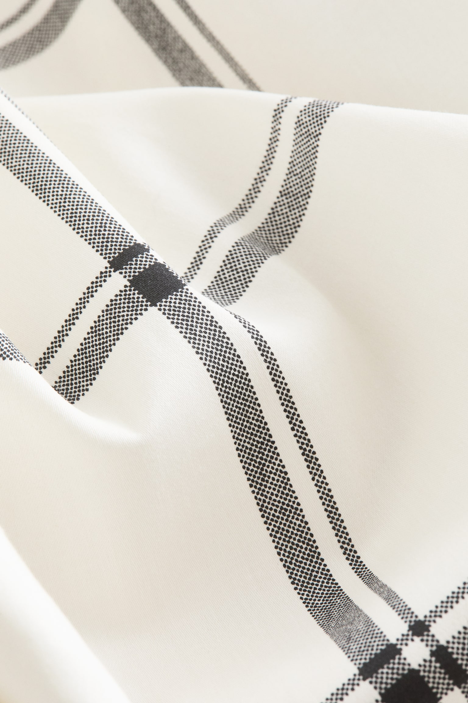 Пижама Checked Sateen, хлопок — H&M, цвет: Кремовый / Клетчатый — фото 3